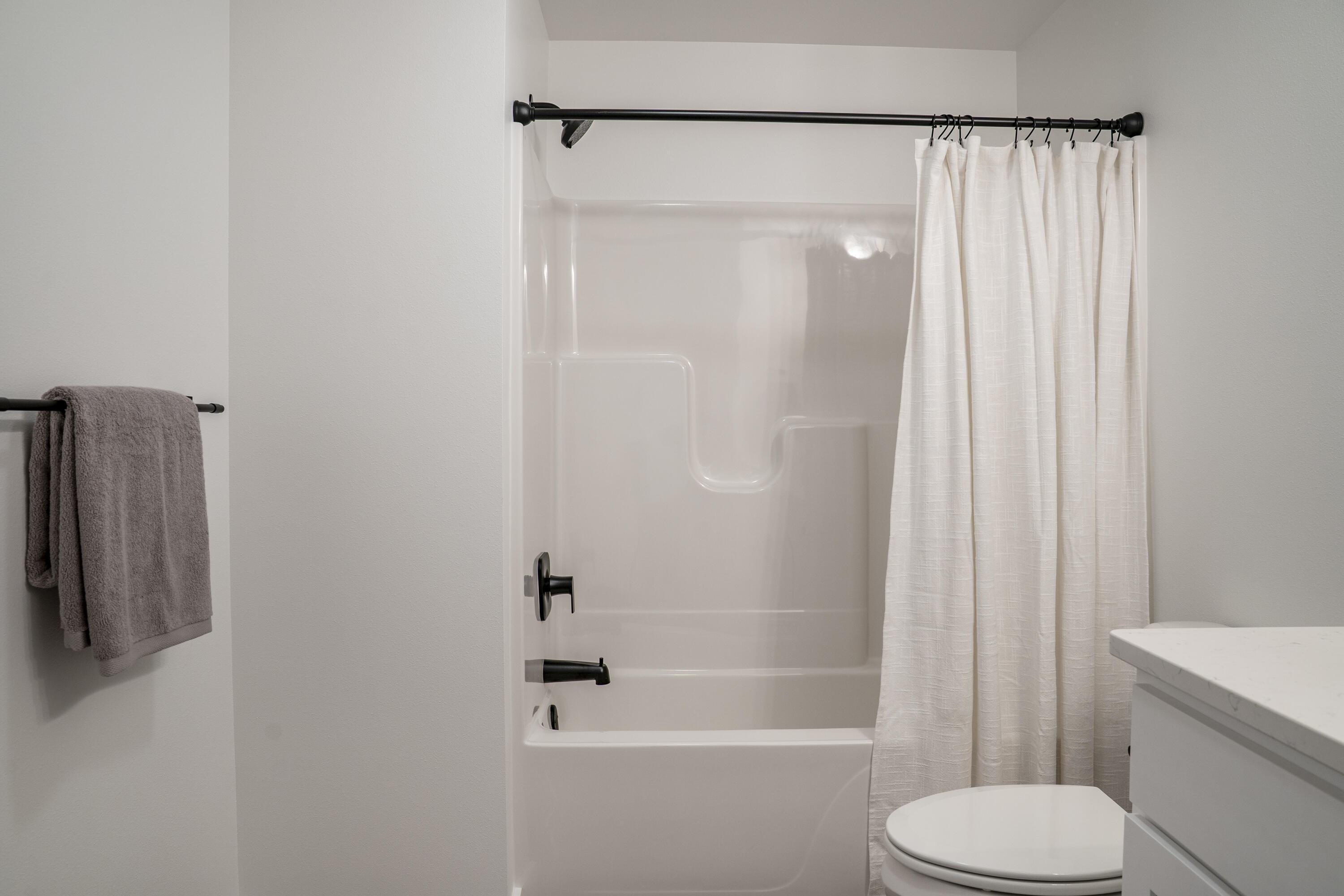 Shelby, Wisconsin, 54601, United States, 3 Bedrooms Bedrooms, ,3 BathroomsBathrooms,Residential,For Sale,1966708