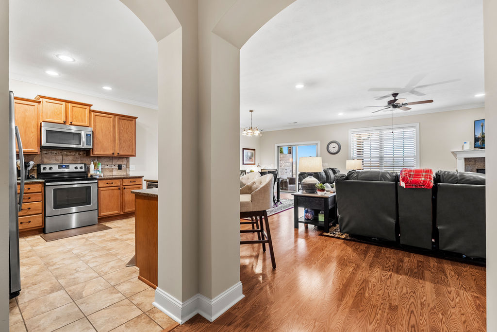 Sevierville, Tennessee, 37876, United States, 3 Bedrooms Bedrooms, ,2 BathroomsBathrooms,Residential,For Sale,2012111