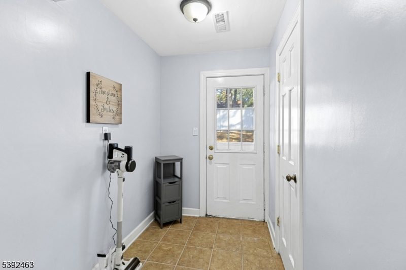 Plainfield City, New Jersey, 07062, United States, 3 Bedrooms Bedrooms, ,2 BathroomsBathrooms,Residential,For Sale,1968857