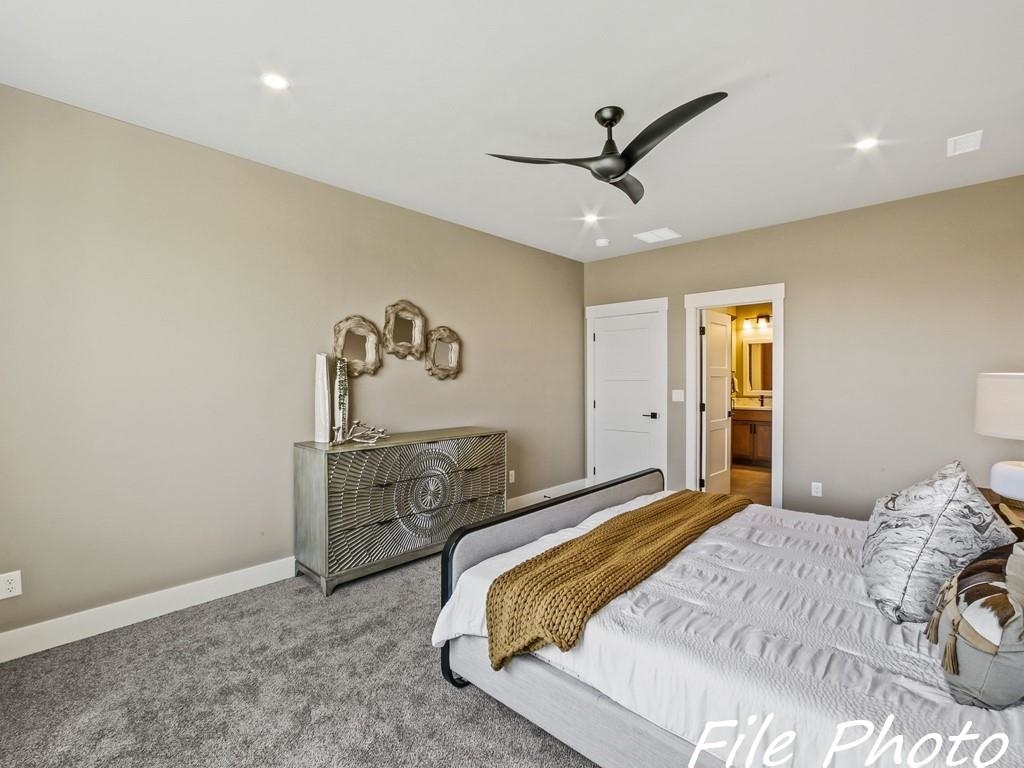 Colbert, Washington, 99005, United States, 3 Bedrooms Bedrooms, ,2 BathroomsBathrooms,Residential,For Sale,1848813