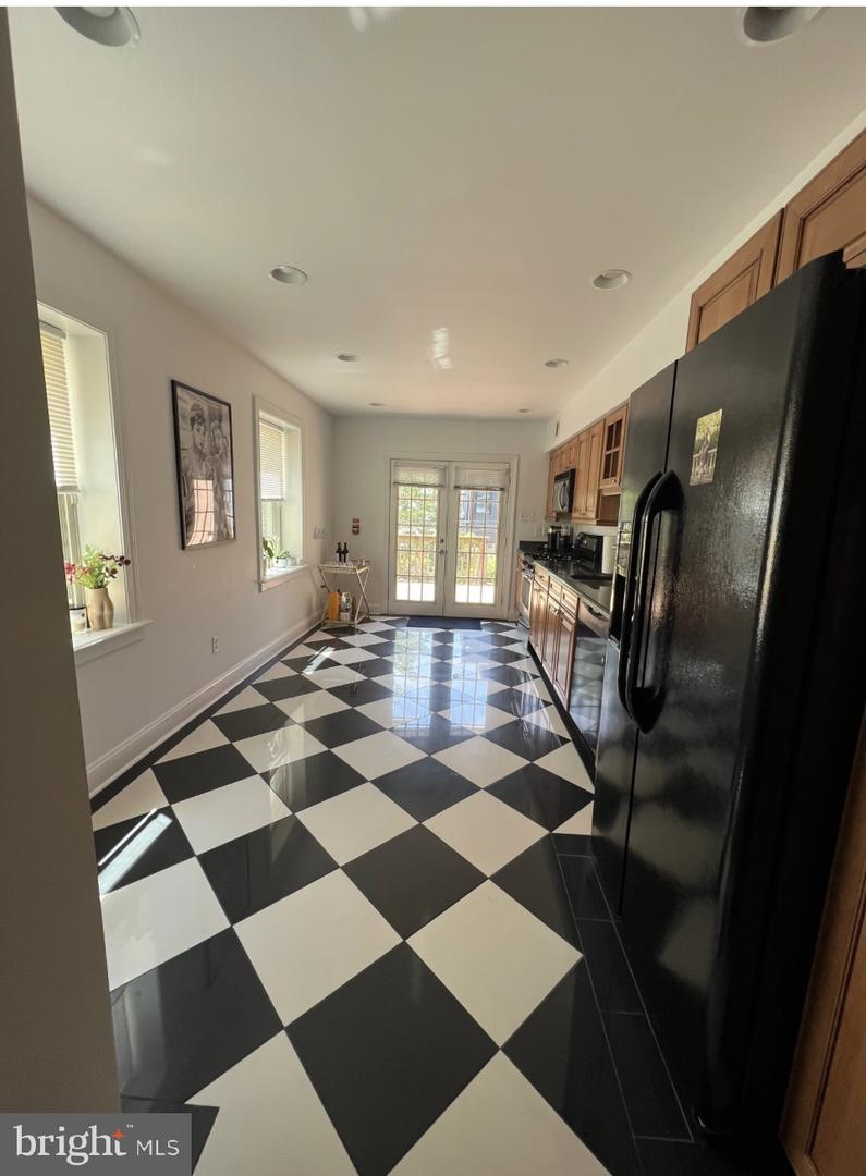 2022 Fitzwater Street, Philadelphia, Pennsylvania, 19146, United States, ,Residential,For Sale,2022 Fitzwater Street,1413879