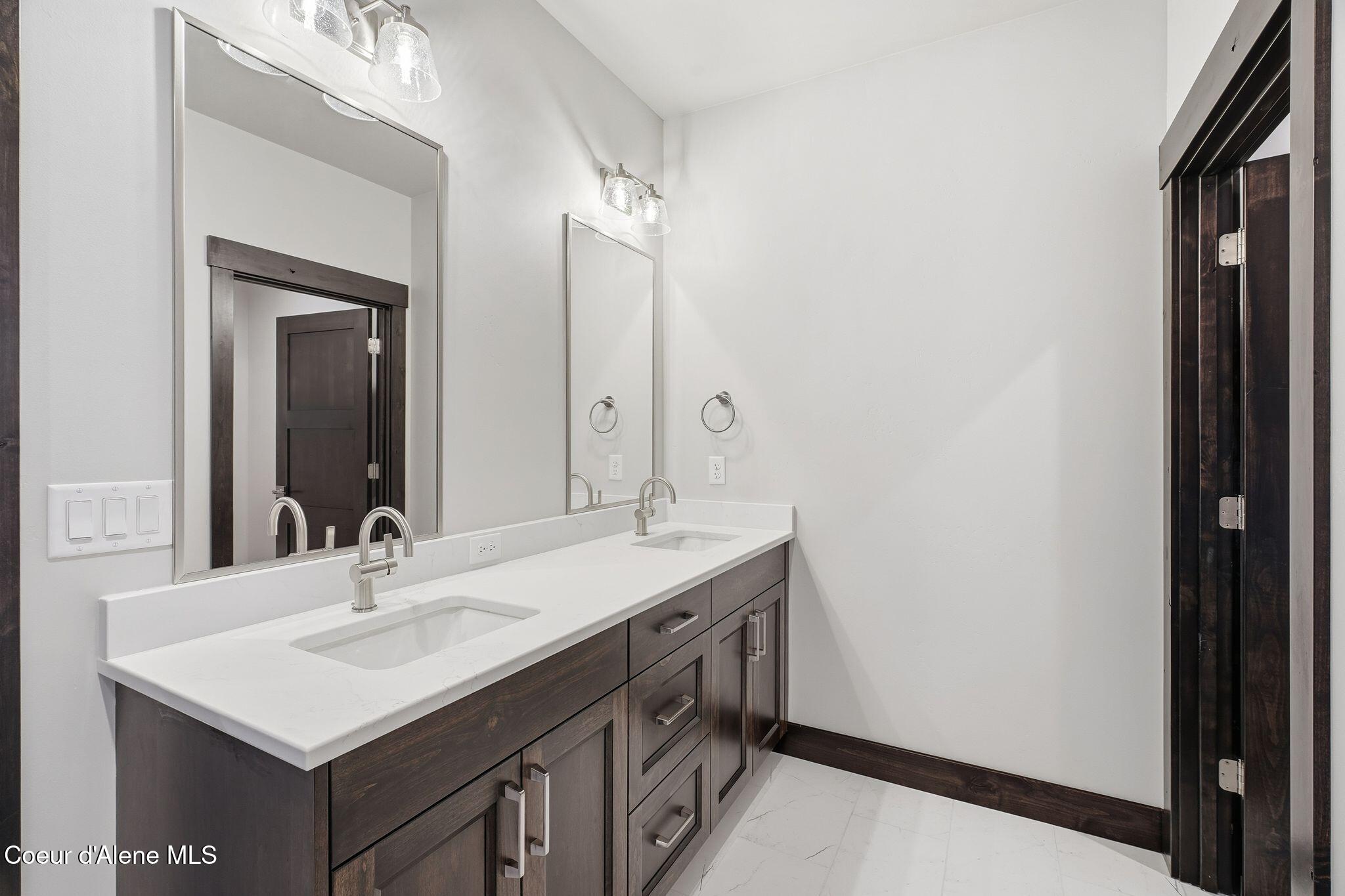 Coeur d'Alene, Idaho, 83815, United States, 3 Bedrooms Bedrooms, ,2 BathroomsBathrooms,Residential,For Sale,2005477