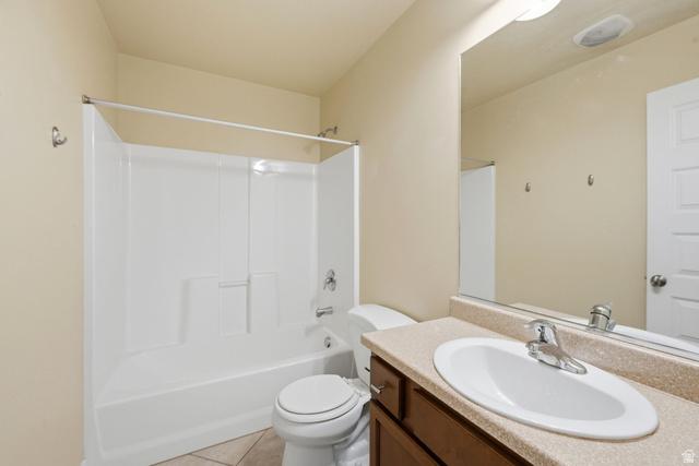 Sandy, Utah, 84094, United States, 3 Bedrooms Bedrooms, ,3 BathroomsBathrooms,Residential,For Sale,2048775