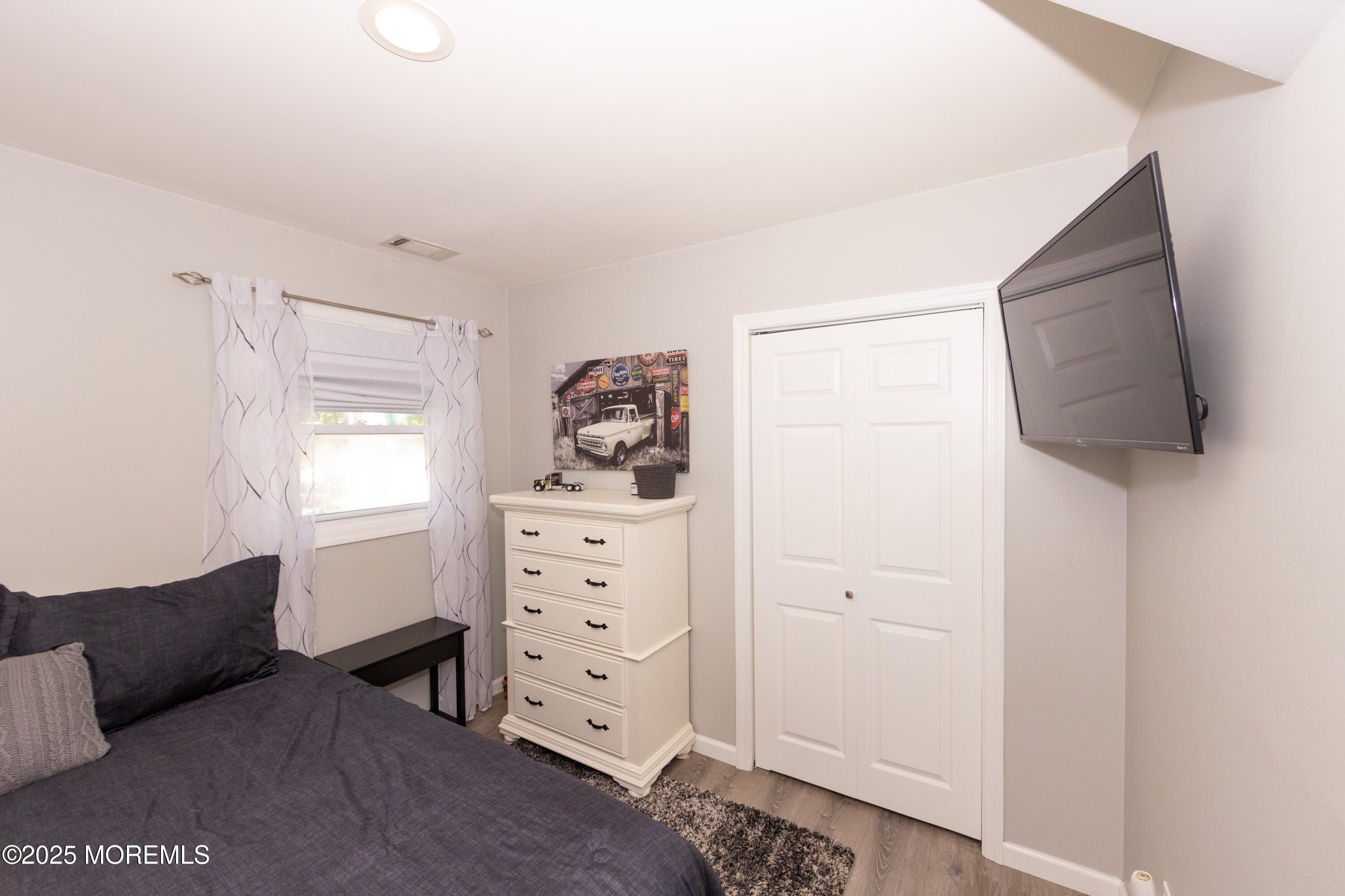 Jackson, New Jersey, 08527, United States, 6 Bedrooms Bedrooms, ,2 BathroomsBathrooms,Residential,For Sale,1912275