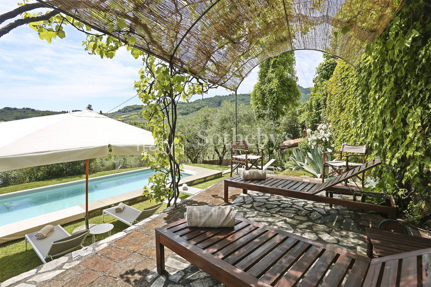  Beautiful villa with swimming pool in the countryside of Lucca - 物件實景