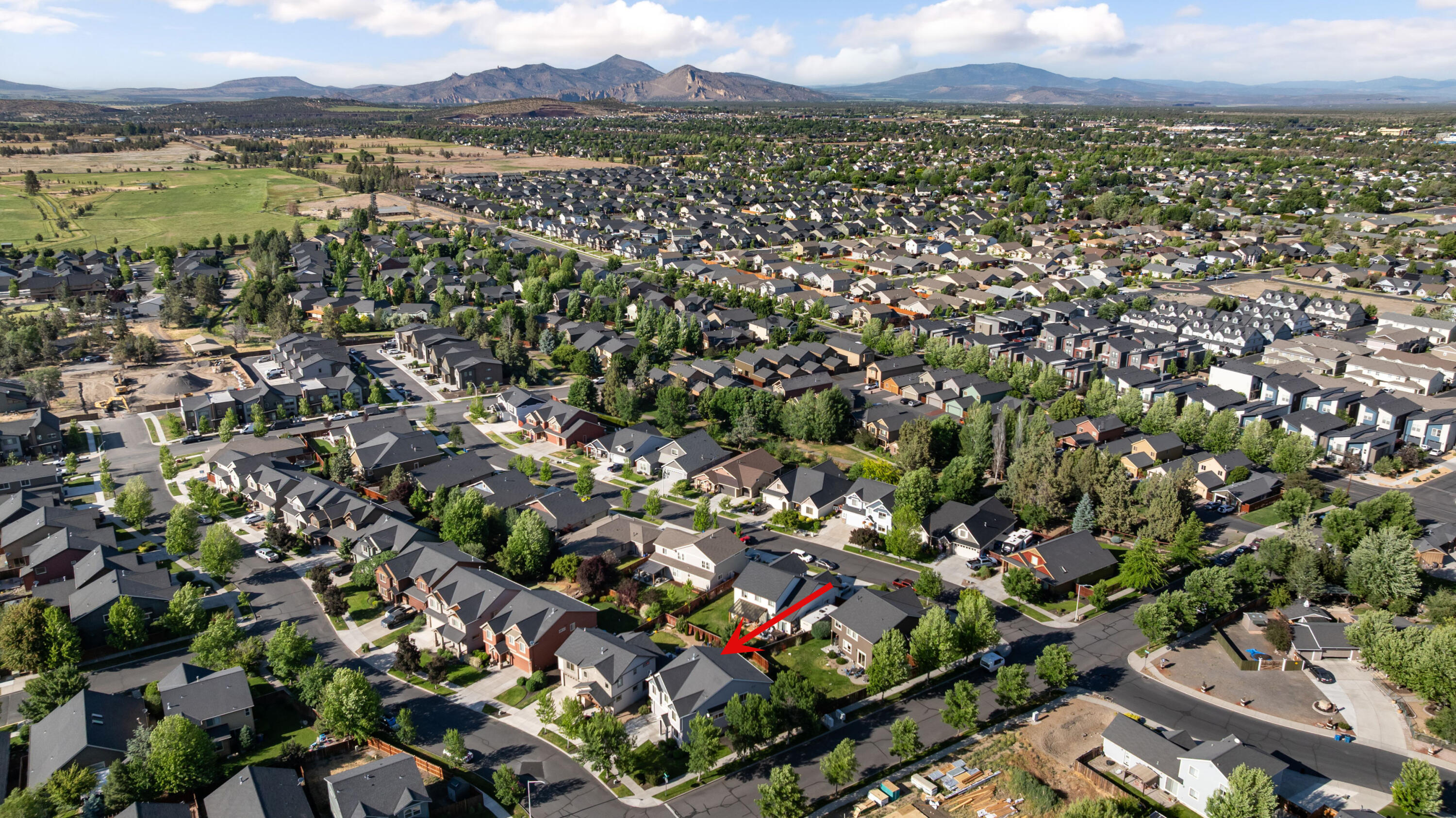 Redmond, Oregon, 97756, United States, 3 Bedrooms Bedrooms, ,3 BathroomsBathrooms,Residential,For Sale,1998180