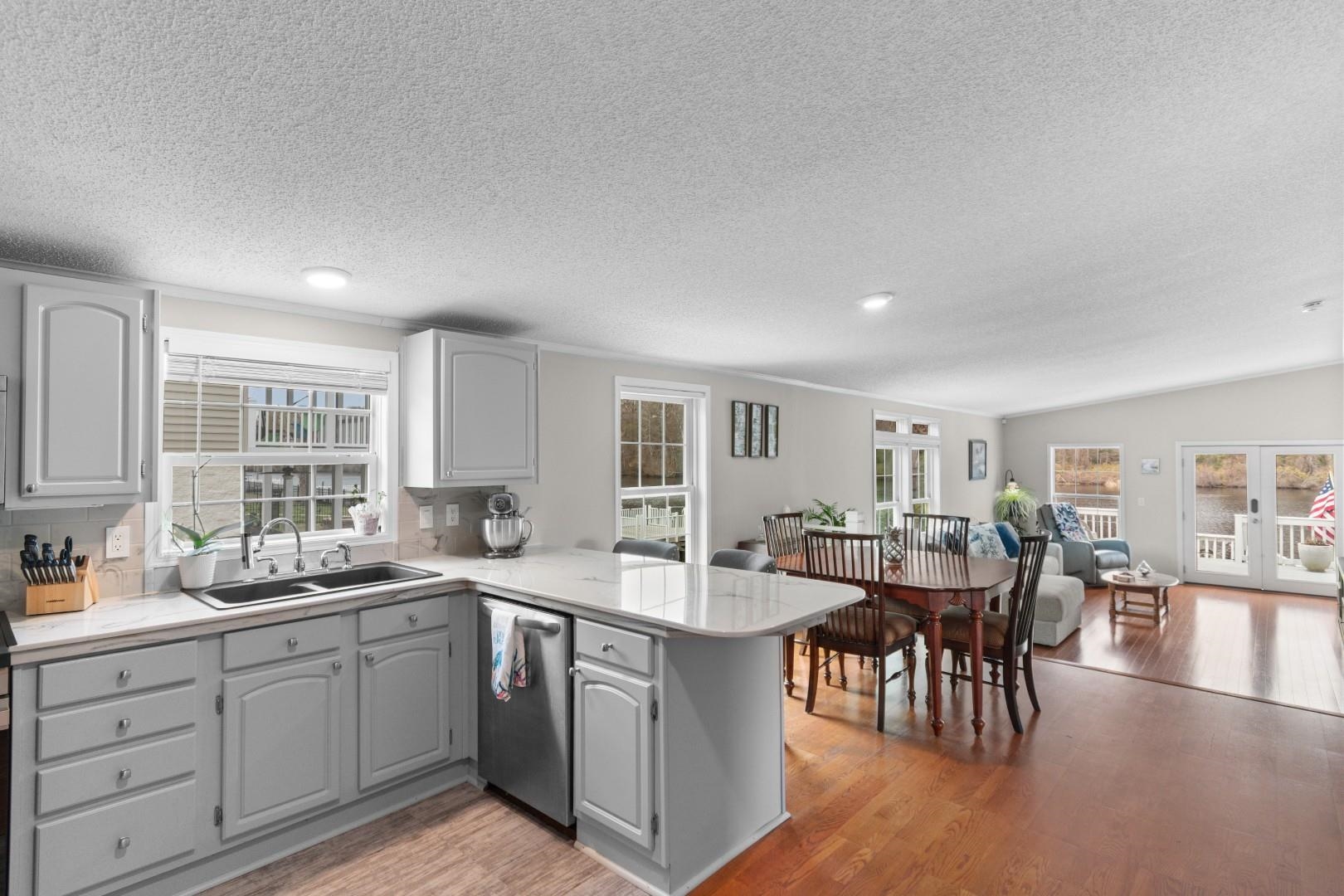 Myrtle Beach, South Carolina, 29588, United States, 3 Bedrooms Bedrooms, ,2 BathroomsBathrooms,Residential,For Sale,2023095