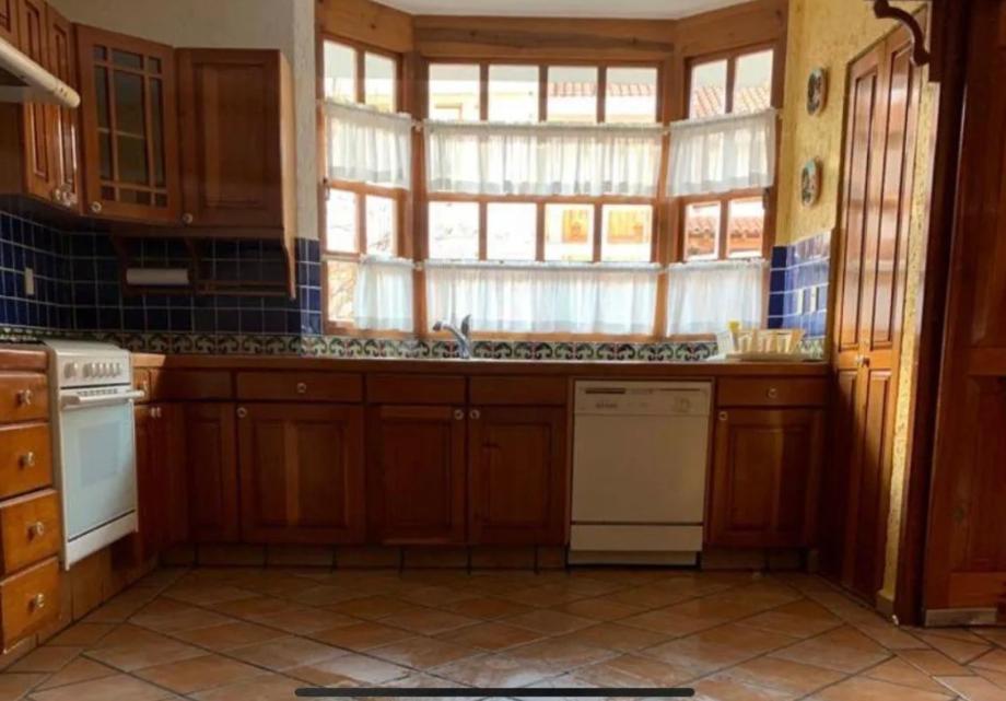 Tlalpan, Ciudad de México, 14650, Mexico, 5 Bedrooms Bedrooms, ,5 BathroomsBathrooms,Residential,For Sale,1951134