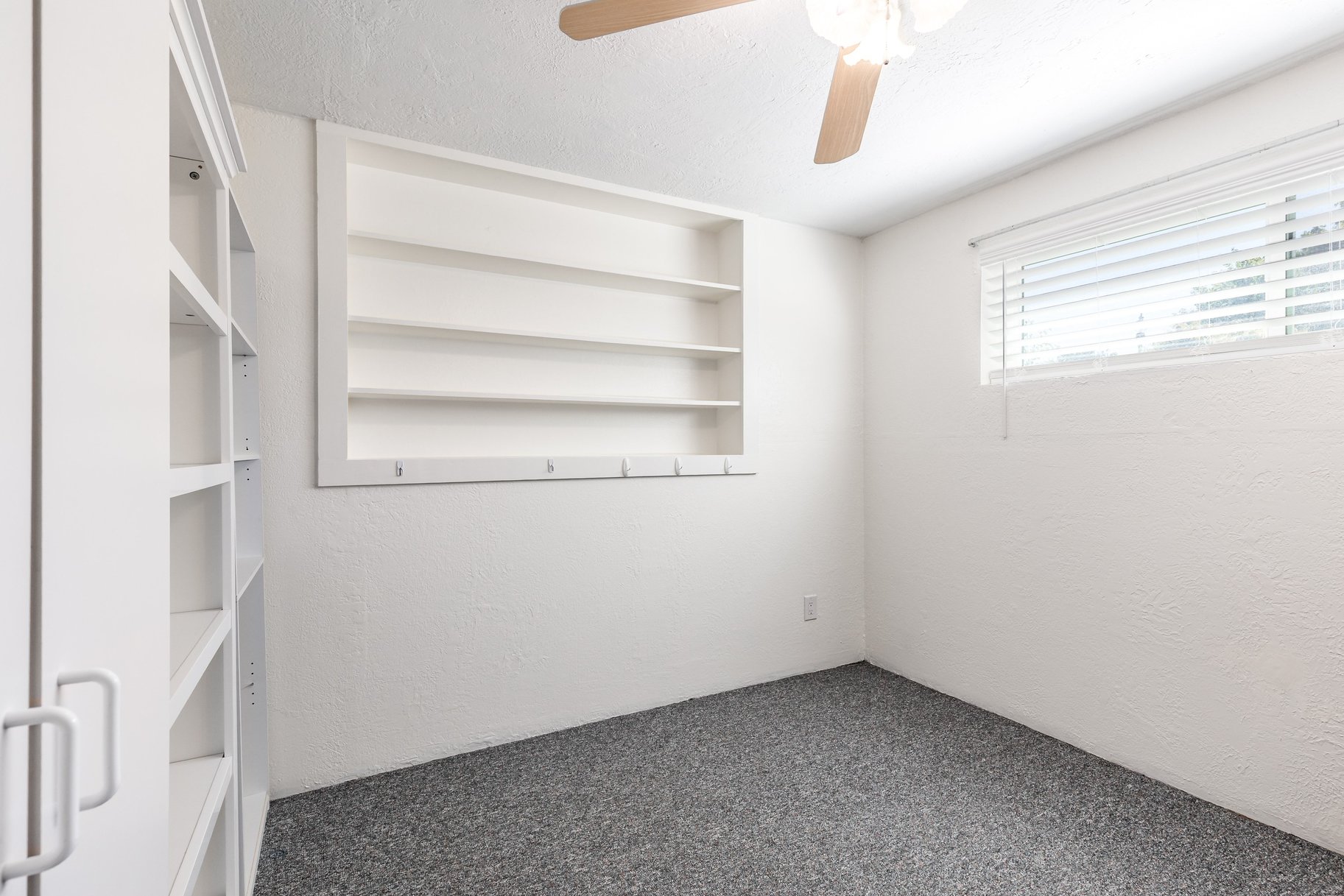 Fully Updated and Move-In Ready - 物件實景