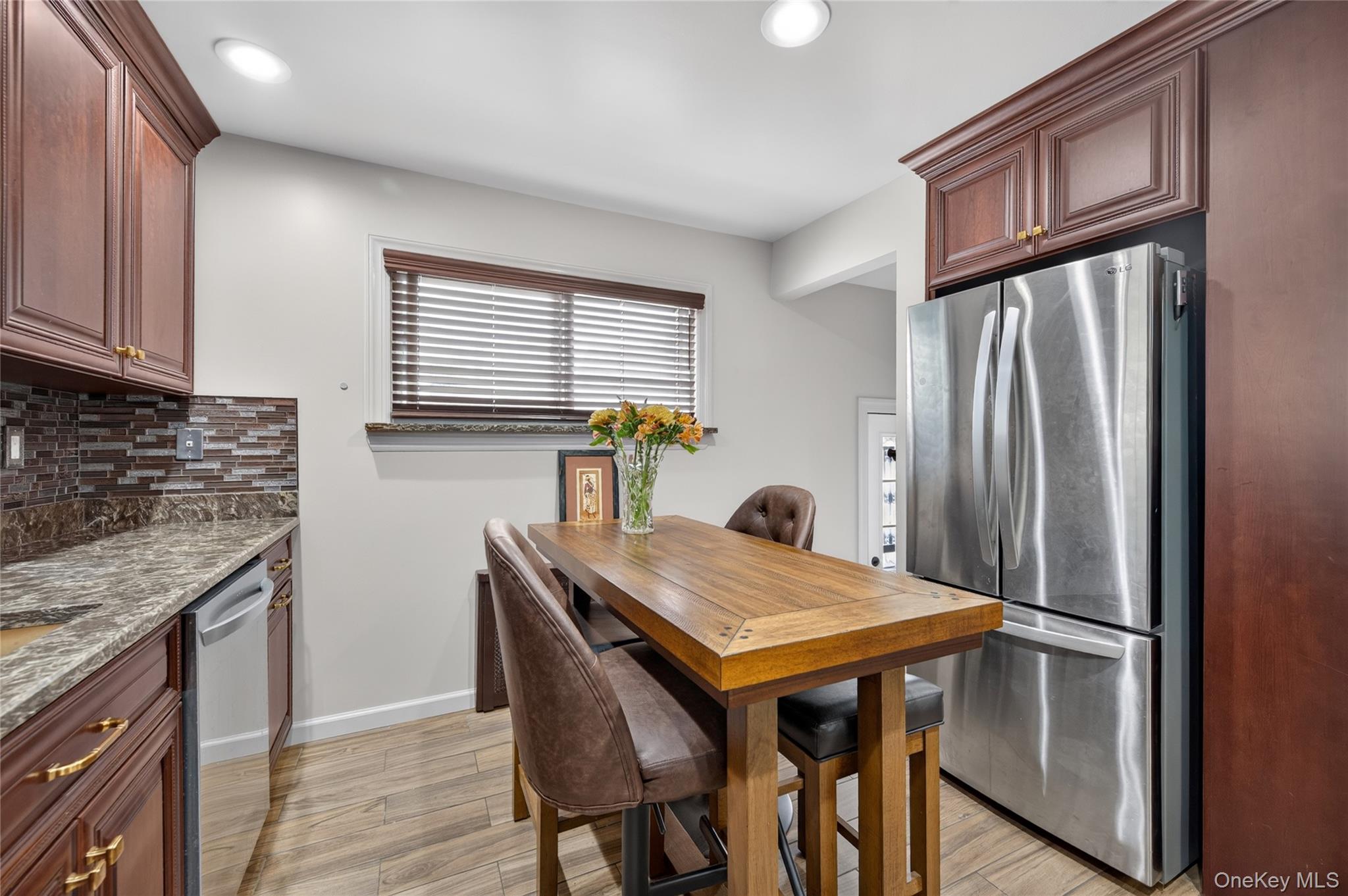  8985 219th Street, Queens Village, NY, 11427 - 物件實景