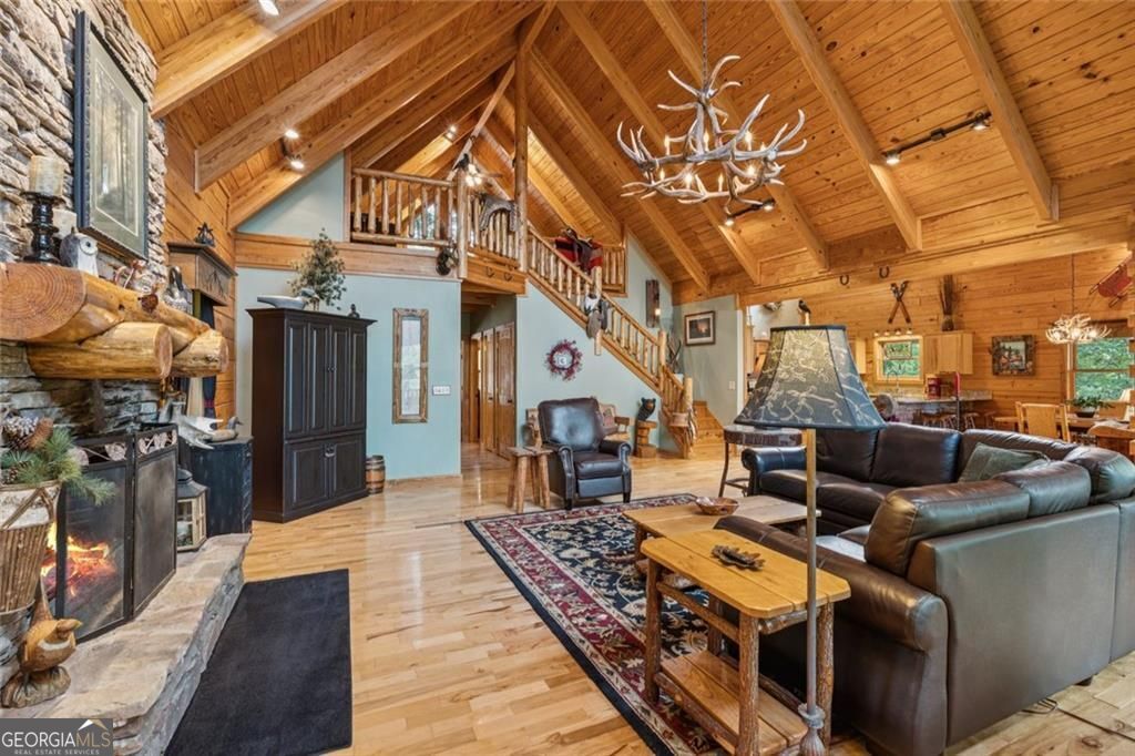 Morganton, Georgia, 30560, United States, 3 Bedrooms Bedrooms, ,3 BathroomsBathrooms,Residential,For Sale,1905376