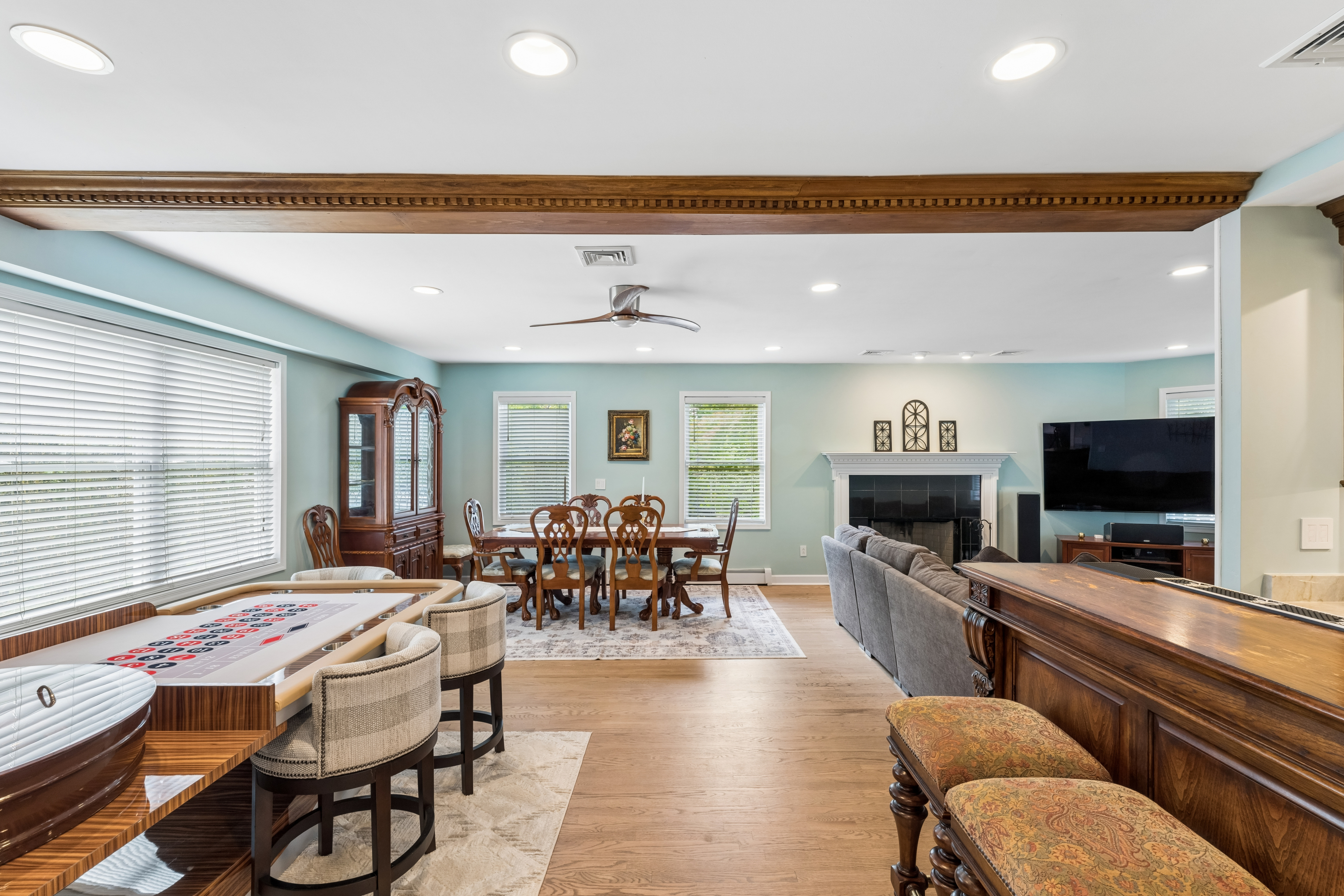 Towaco, New Jersey, 07082, United States, 4 Bedrooms Bedrooms, ,3 BathroomsBathrooms,Residential,For Sale,2048058