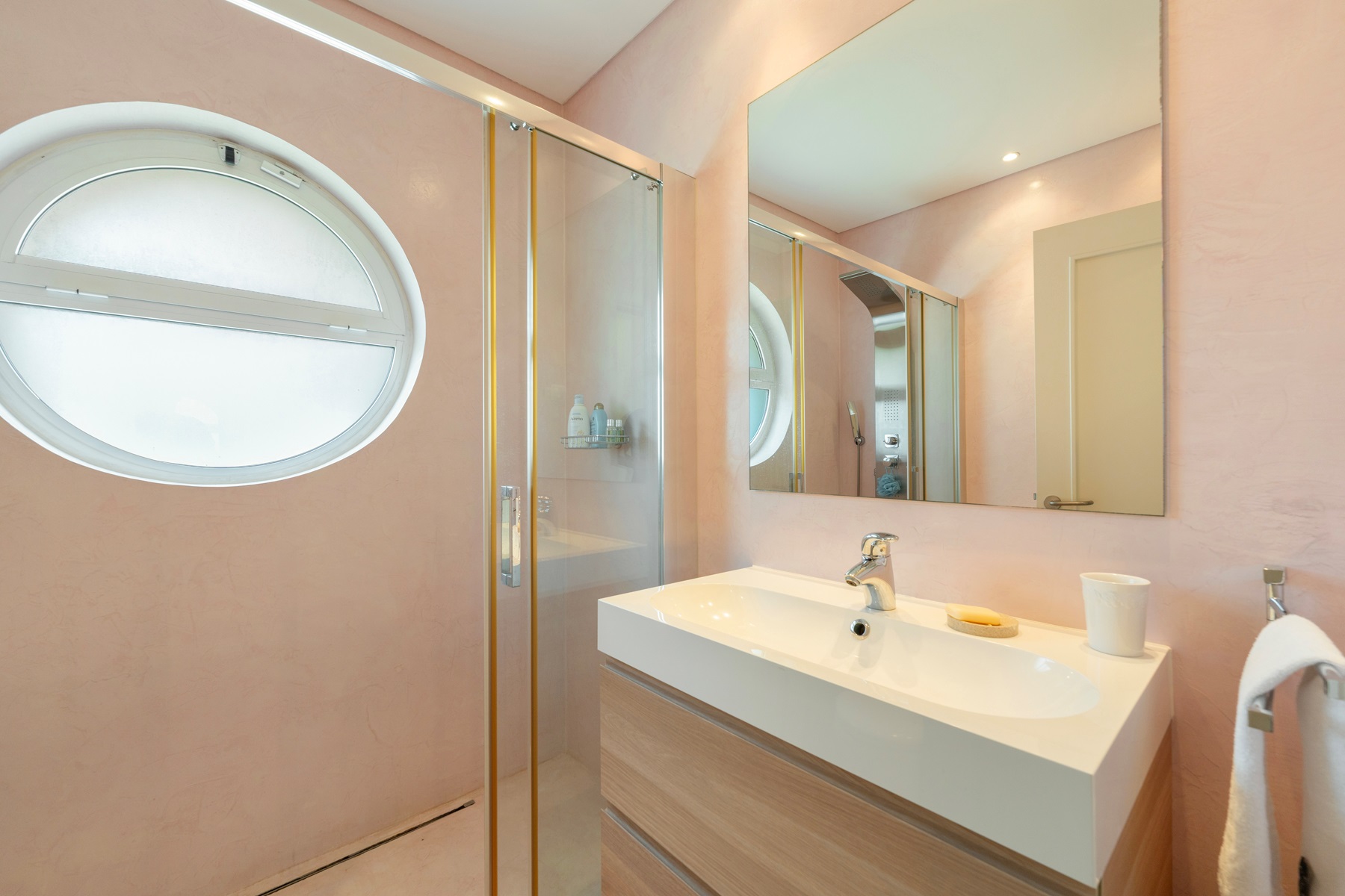  Semi-detached house, 3 bedrooms, for Sale - 物件實景