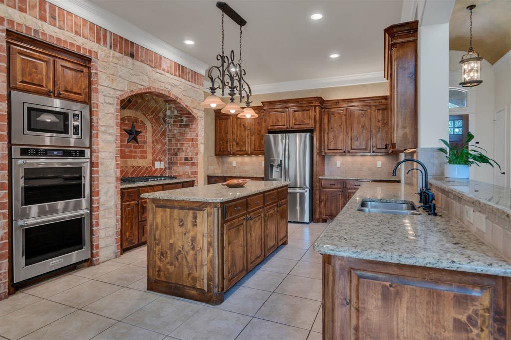 Fort Worth, Texas, 76108, United States, 4 Bedrooms Bedrooms, ,5 BathroomsBathrooms,Residential,For Sale,1892238