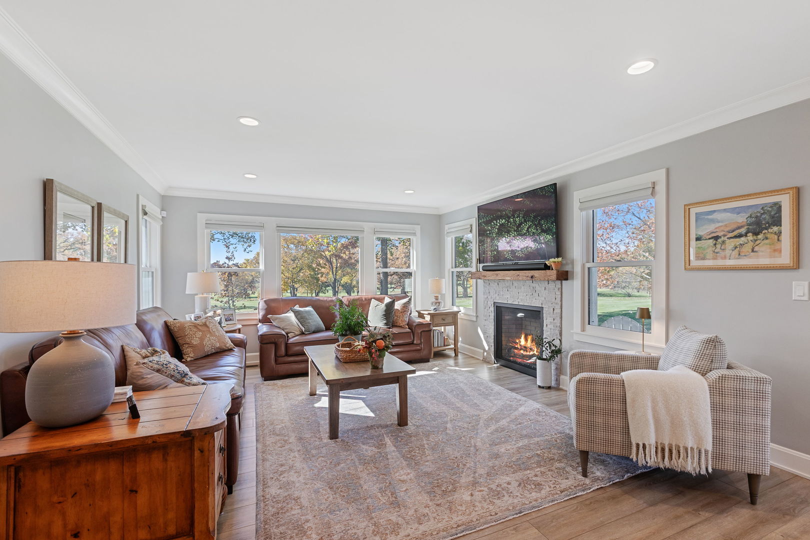 North Barrington, Illinois, 60010, United States, 3 Bedrooms Bedrooms, ,3 BathroomsBathrooms,Residential,For Sale,1987607