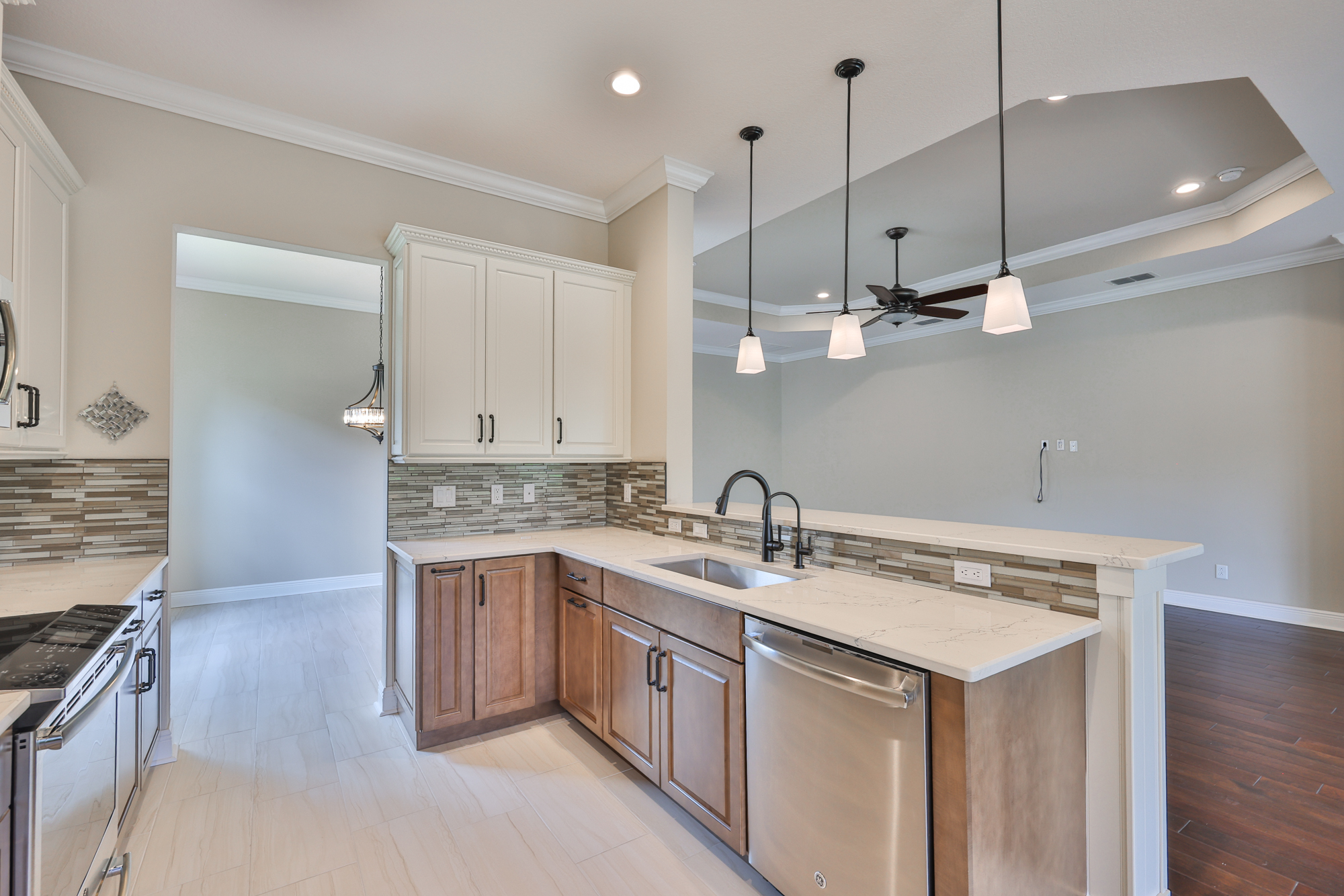 Wimauma, Florida, 33598, United States, 3 Bedrooms Bedrooms, ,3 BathroomsBathrooms,Residential,For Sale,1982600