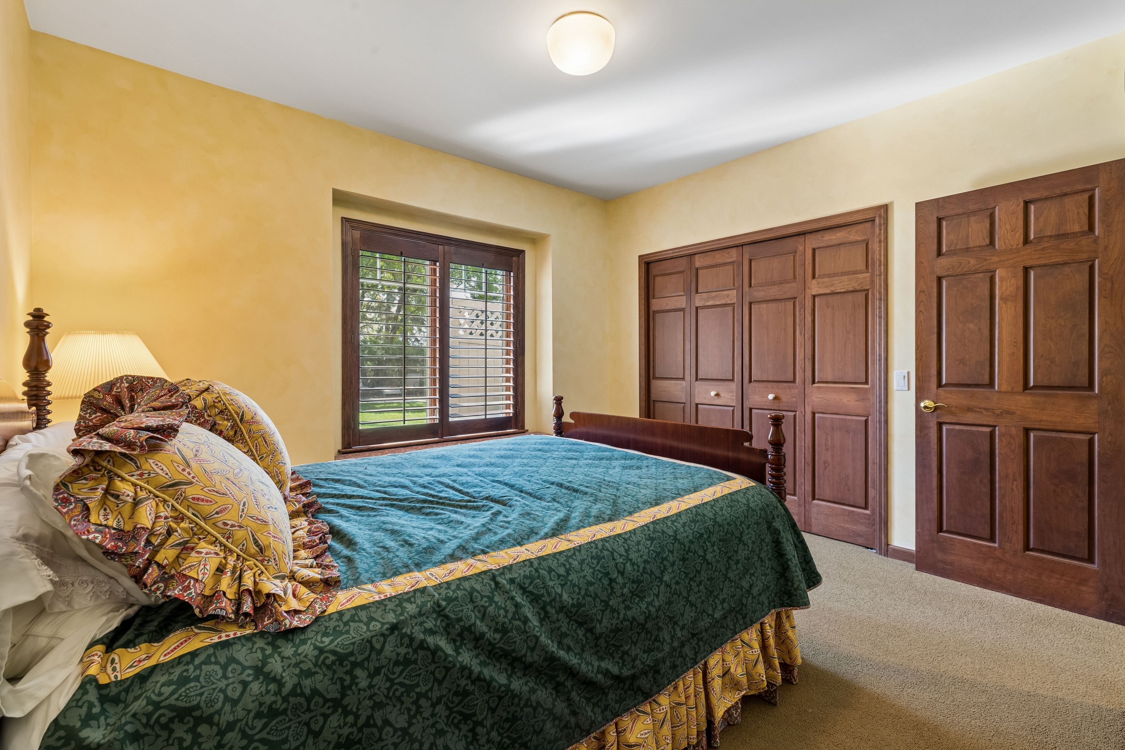  Graceful Executive Living in a Serene Edina Setting - 物件實景