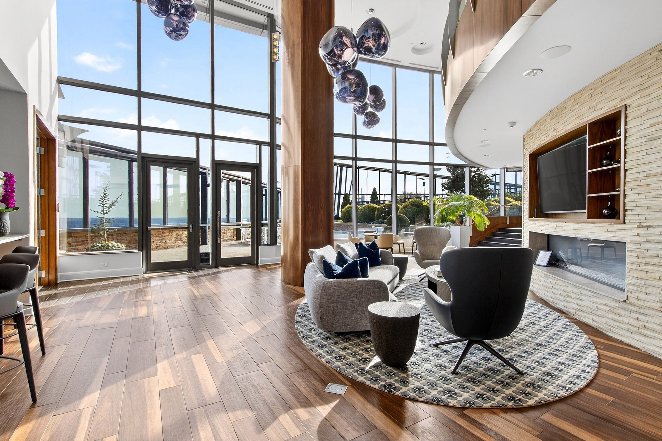  Stunning Luxury Condo, Perched on the 29th Floor - 物件實景
