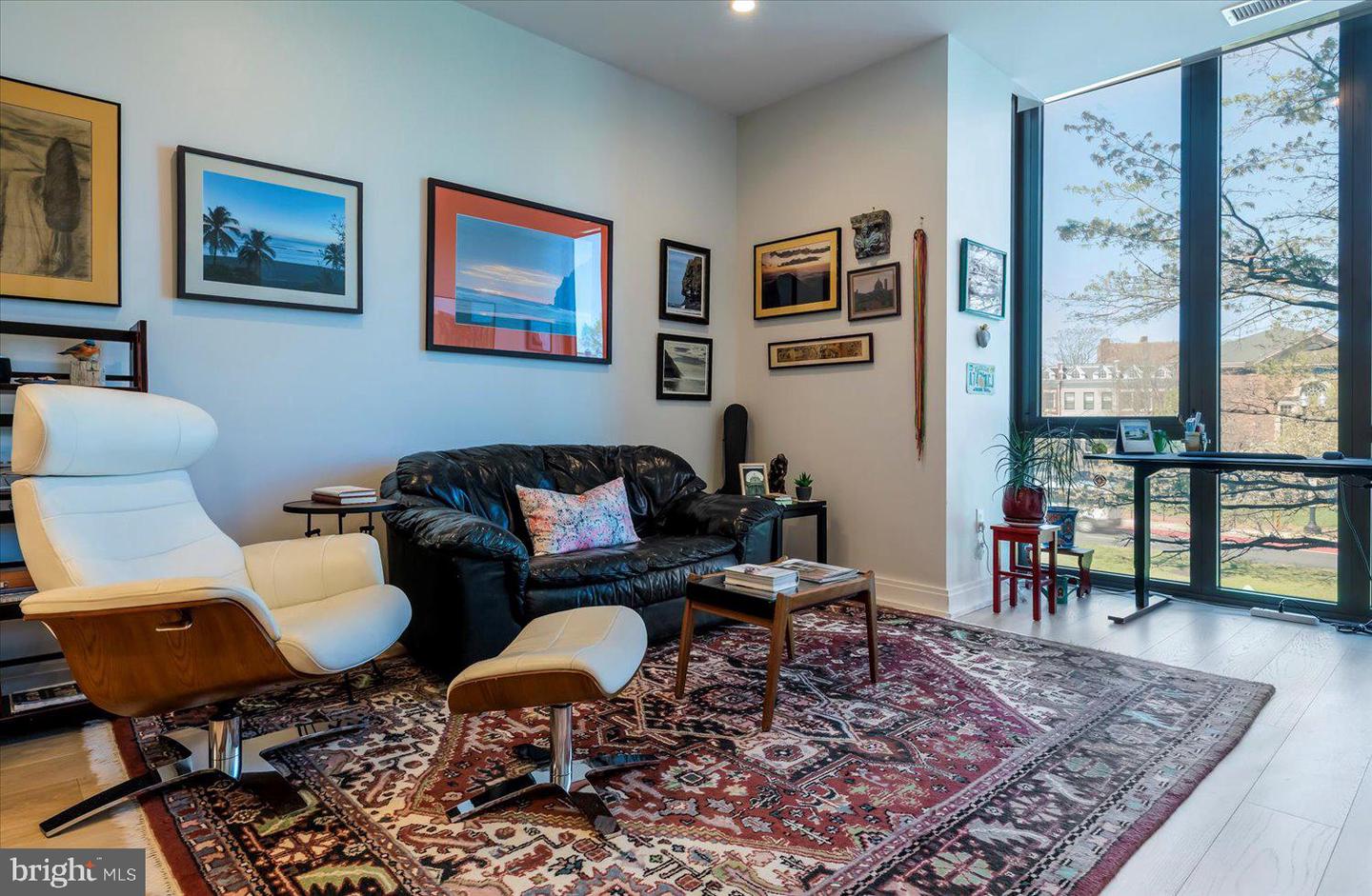 Washington, District of Columbia, 20003, United States, 1 Bedroom Bedrooms, ,2 BathroomsBathrooms,Residential,For Sale,1766672