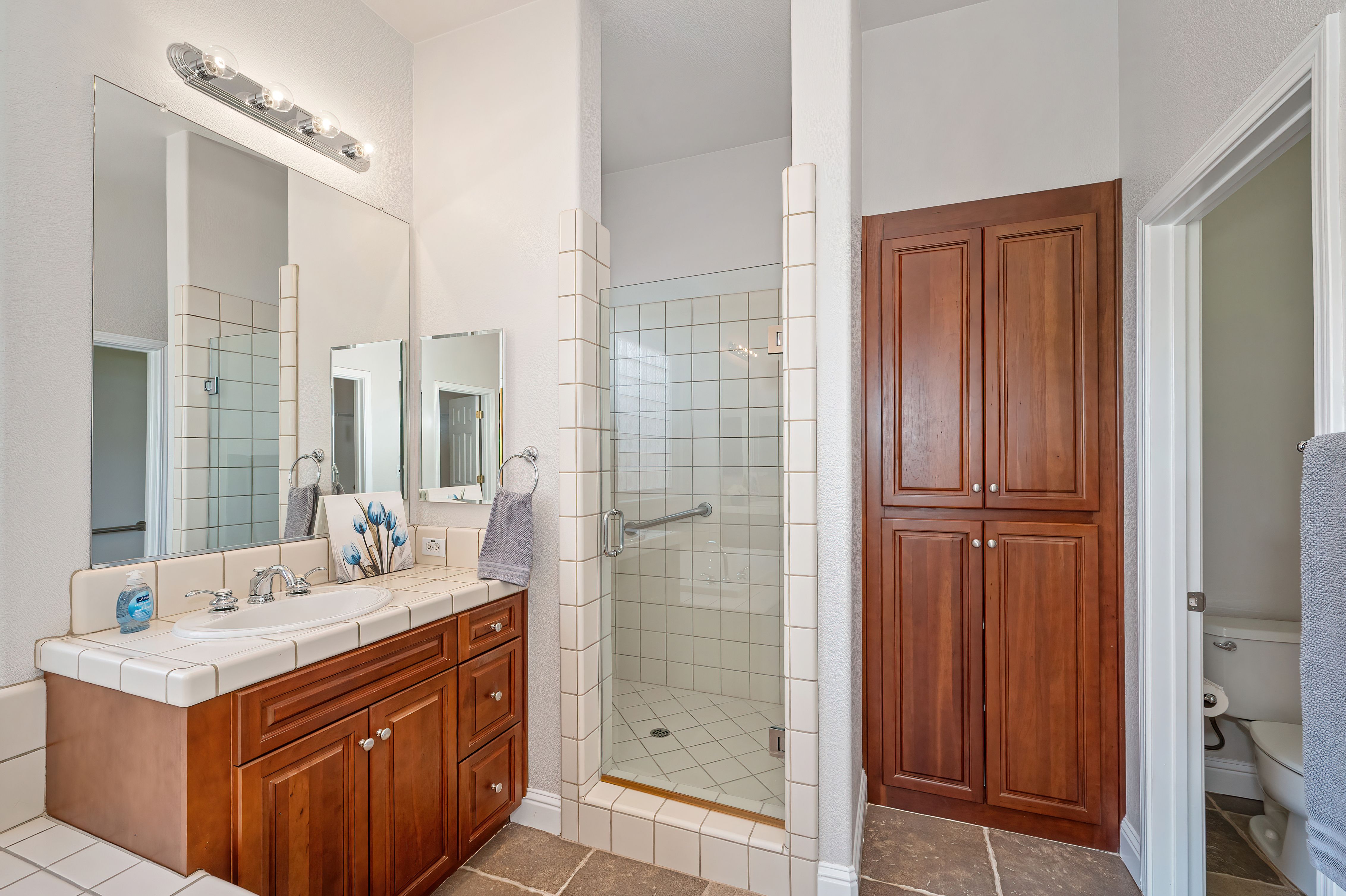  516 Montecito Court, El Dorado Hills, CA 95762 - 物件實景