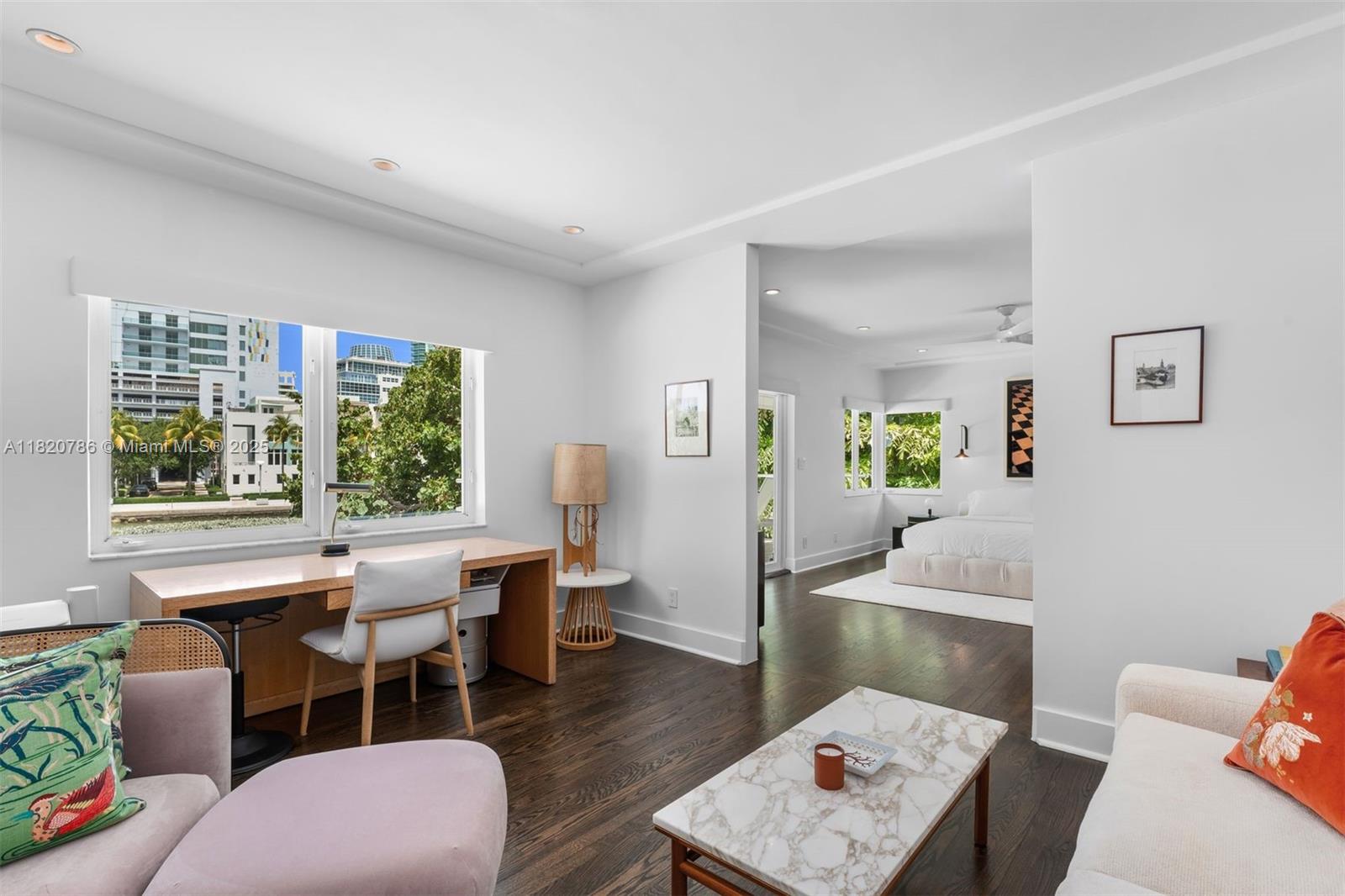Miami Beach, Florida, 33140, United States, 3 Bedrooms Bedrooms, ,4 BathroomsBathrooms,Residential,For Sale,1858063