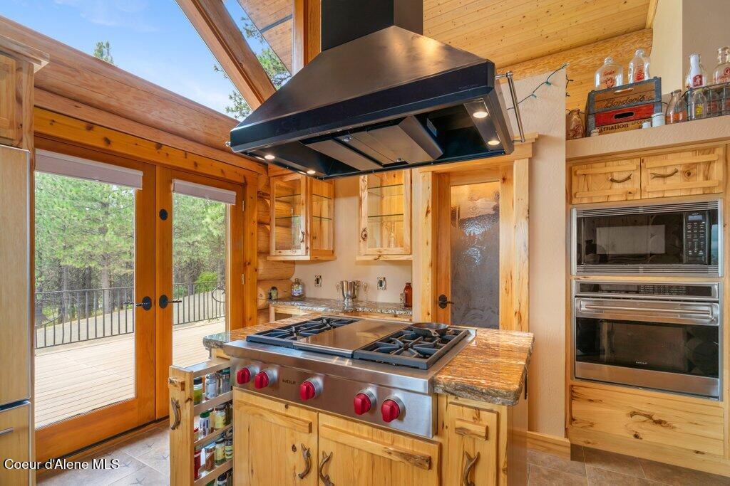 Coeur d'Alene, Idaho, 83814, United States, 4 Bedrooms Bedrooms, ,3 BathroomsBathrooms,Residential,For Sale,1981796