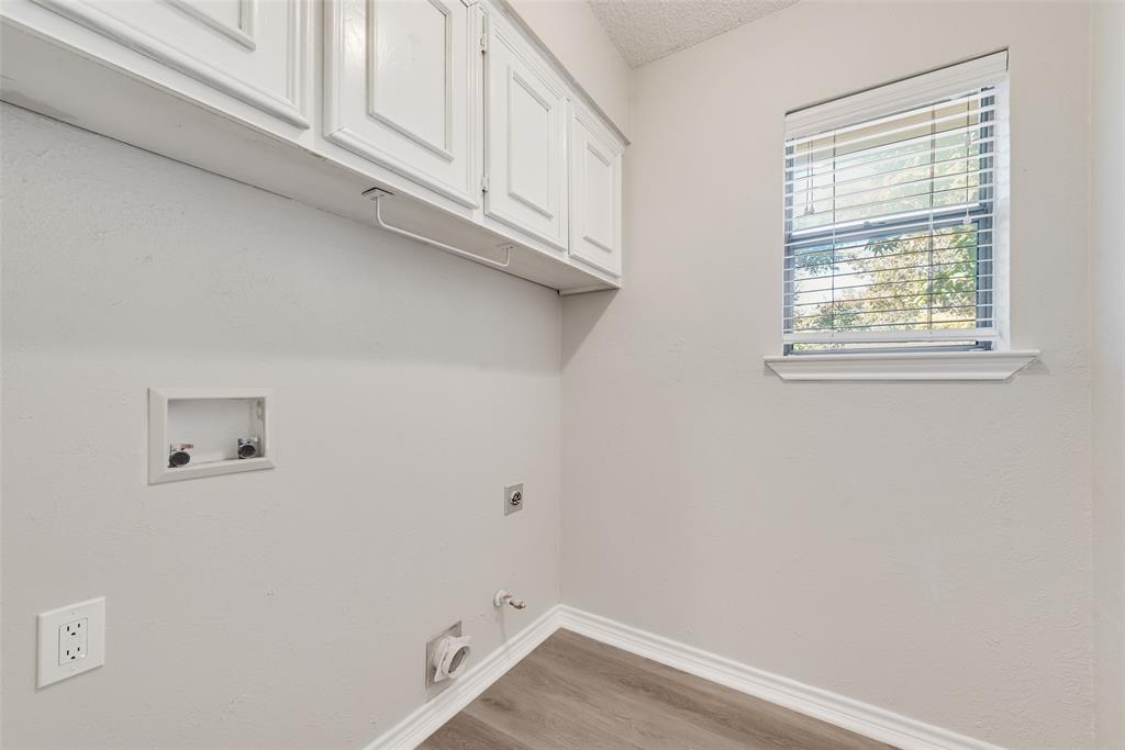 Rockwall, Texas, 75087, United States, 3 Bedrooms Bedrooms, ,3 BathroomsBathrooms,Residential,For Sale,1987708