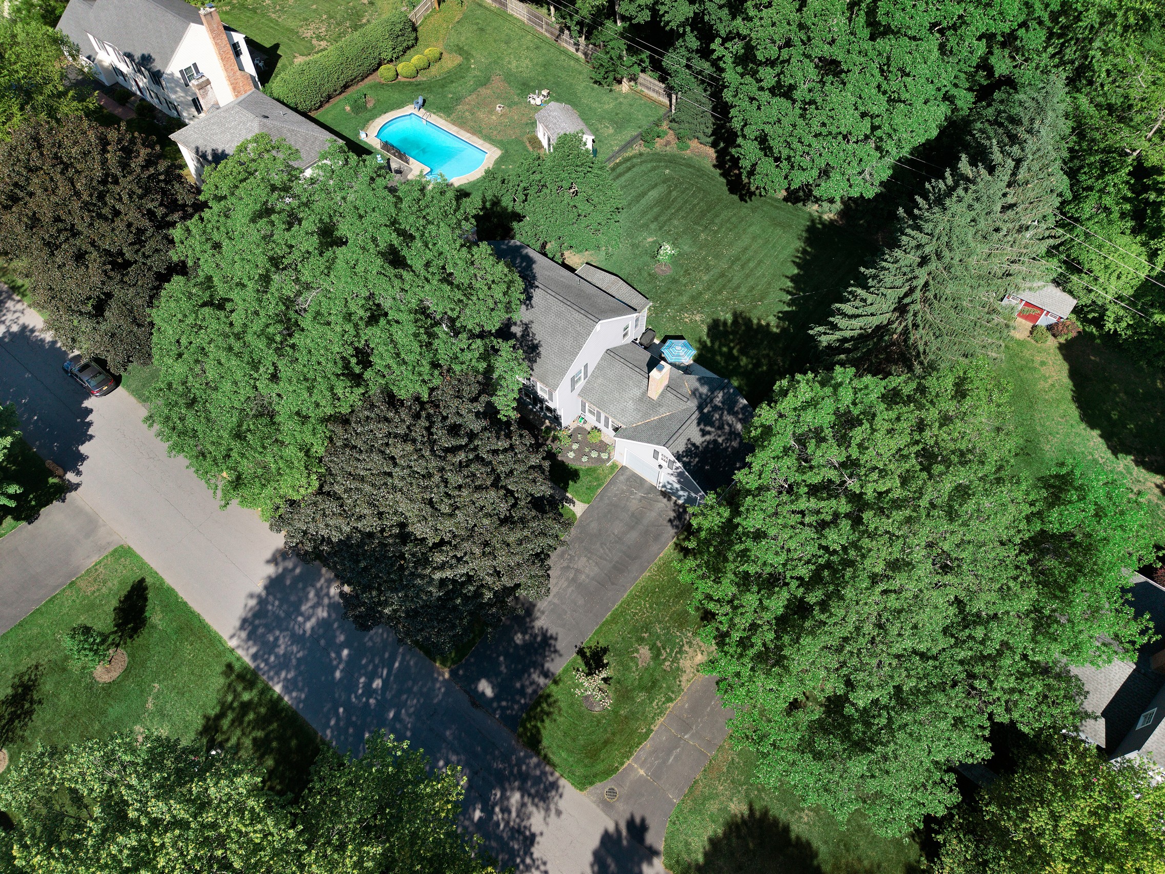  16 Longwood Drive, Bethlehem, NY, 12054 - 物件實景