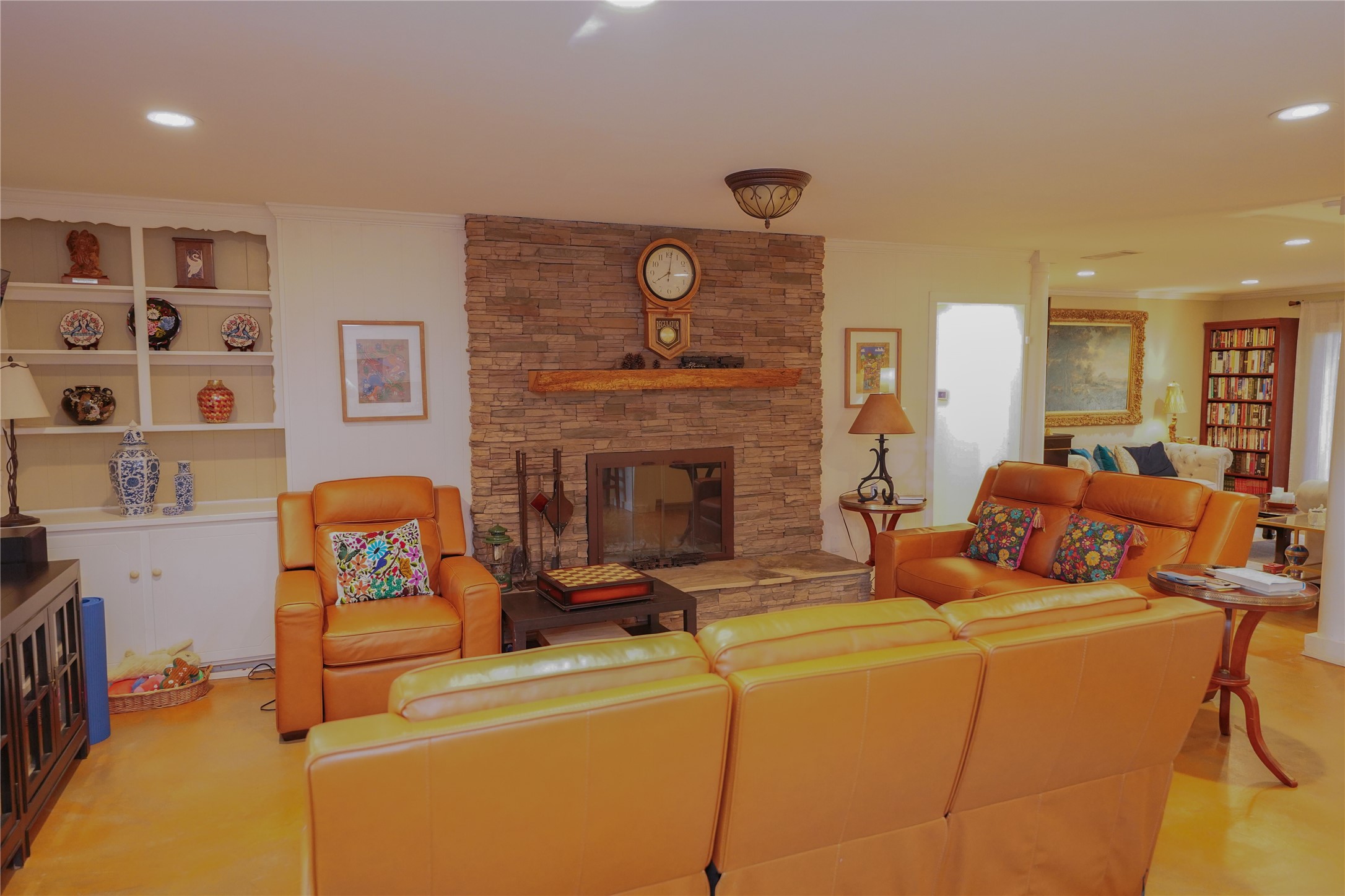 Fort Worth, Texas, 76116, United States, 4 Bedrooms Bedrooms, ,3 BathroomsBathrooms,Residential,For Sale,1901909