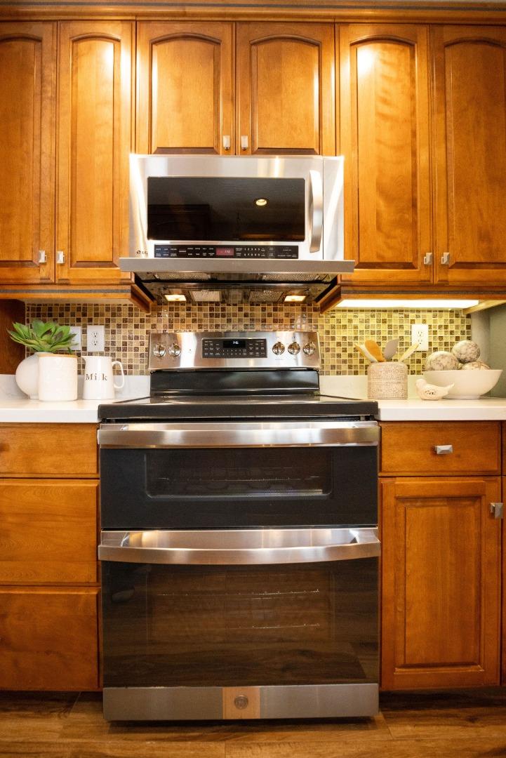 Moss Beach, California, 94038, United States, 3 Bedrooms Bedrooms, ,3 BathroomsBathrooms,Residential,For Sale,1989449