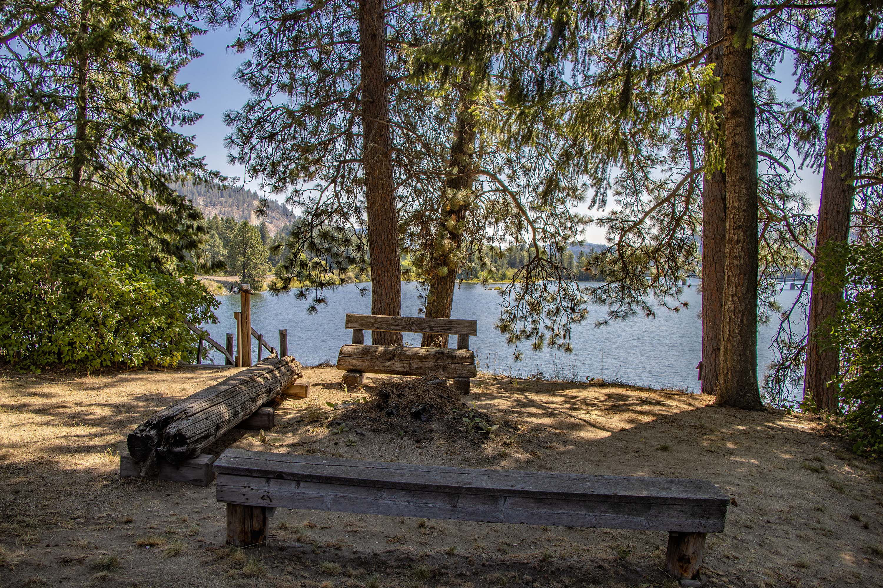 Sandpoint, Idaho, 83864, United States, 2 Bedrooms Bedrooms, ,4 BathroomsBathrooms,Residential,For Sale,1806623