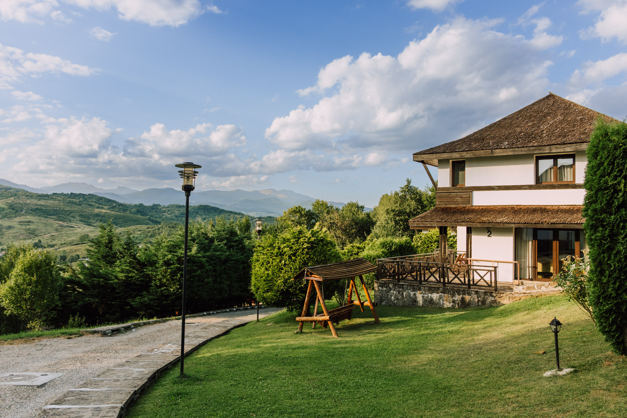  A Private Retreat in the Foothills of the Bucegi Mountains - 物件實景