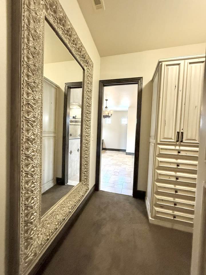 Carlsbad, New Mexico, 88220, United States, 4 Bedrooms Bedrooms, ,6 BathroomsBathrooms,Residential,For Sale,1974885