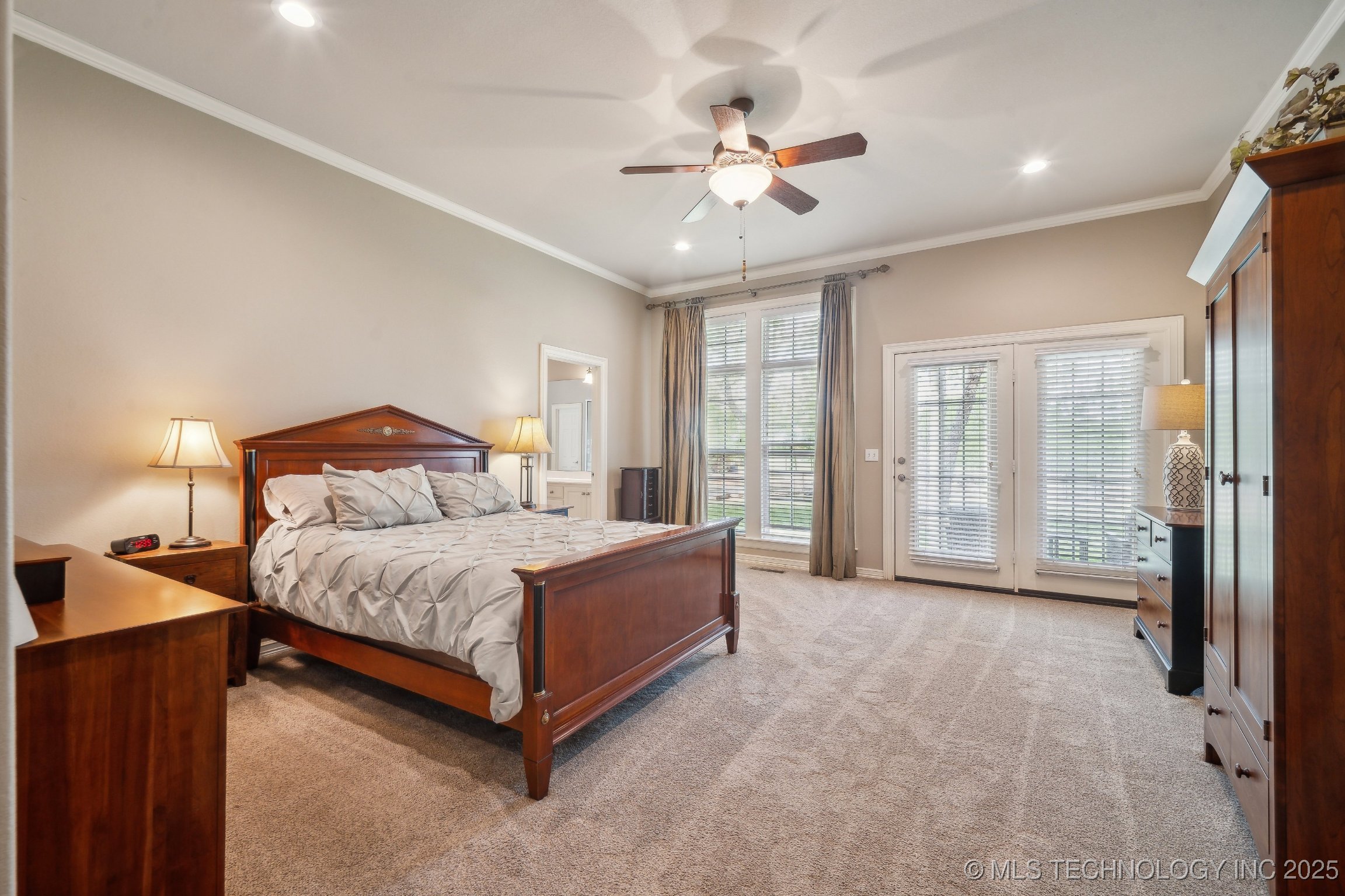 Claremore, Oklahoma, 74019, United States, 4 Bedrooms Bedrooms, ,4 BathroomsBathrooms,Residential,For Sale,1770559