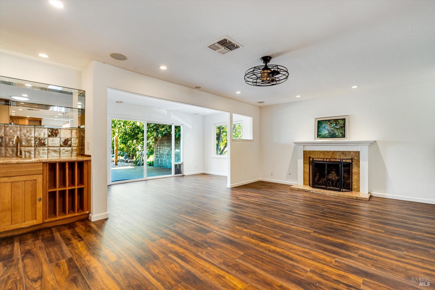 Napa, California, 94559, United States, 3 Bedrooms Bedrooms, ,3 BathroomsBathrooms,Residential,For Sale,1837720