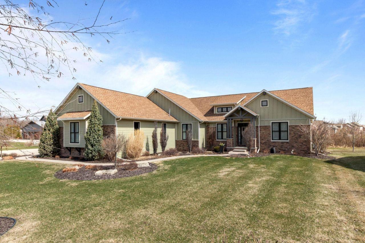 GREENVILLE, Wisconsin, 54942, United States, 4 Bedrooms Bedrooms, ,4 BathroomsBathrooms,Residential,For Sale,1779094
