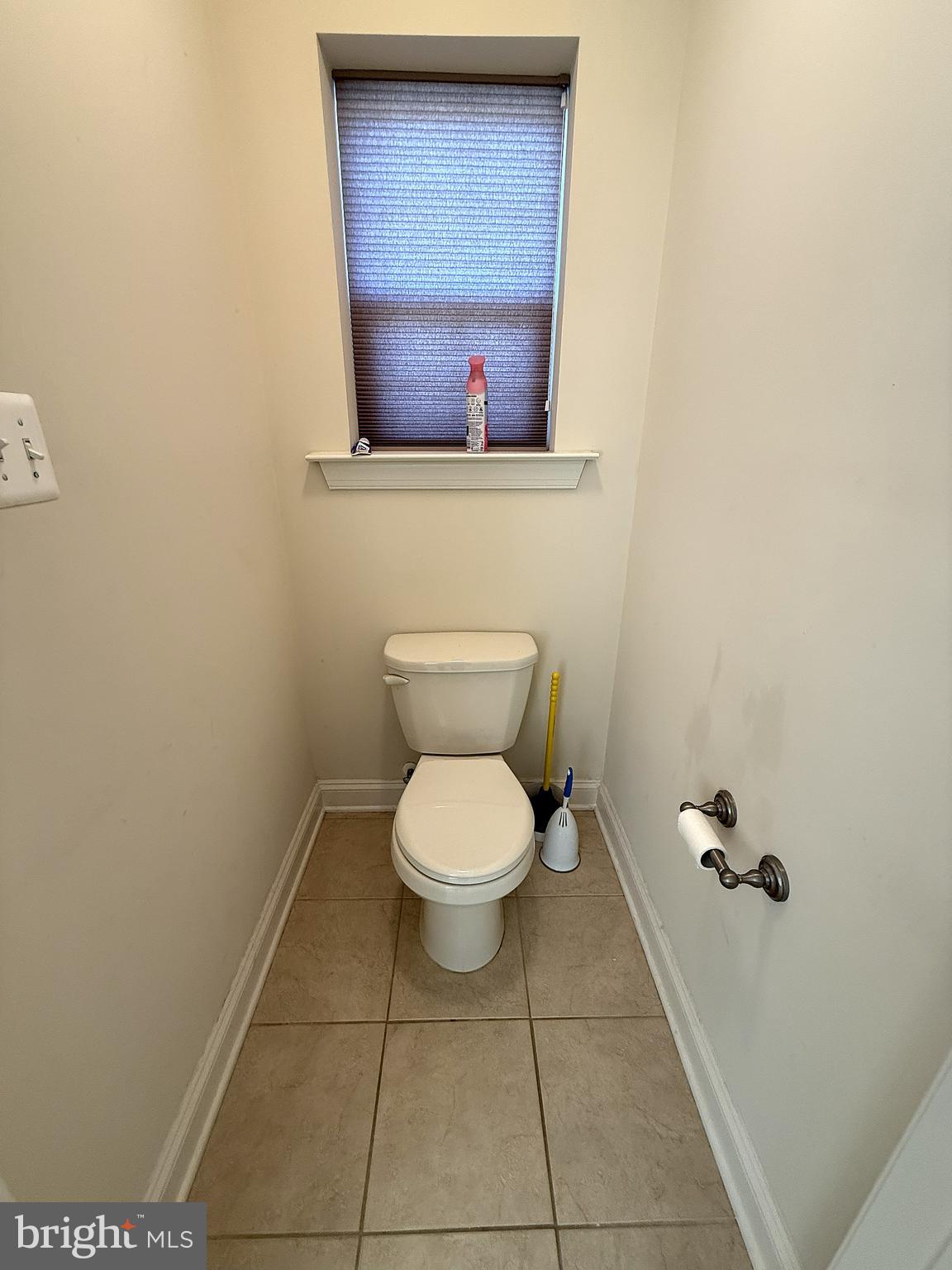 Waldorf, Maryland, 20603, United States, 5 Bedrooms Bedrooms, ,4 BathroomsBathrooms,Residential,For Sale,1976975