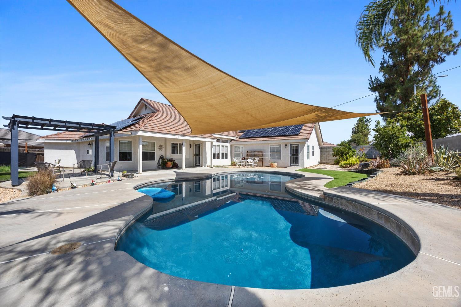 Bakersfield, California, 93312, United States, 4 Bedrooms Bedrooms, ,3 BathroomsBathrooms,Residential,For Sale,1903445
