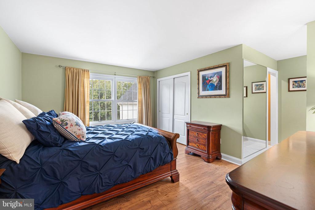 Newtown, Pennsylvania, 18940, United States, 4 Bedrooms Bedrooms, ,4 BathroomsBathrooms,Residential,For Sale,1941043