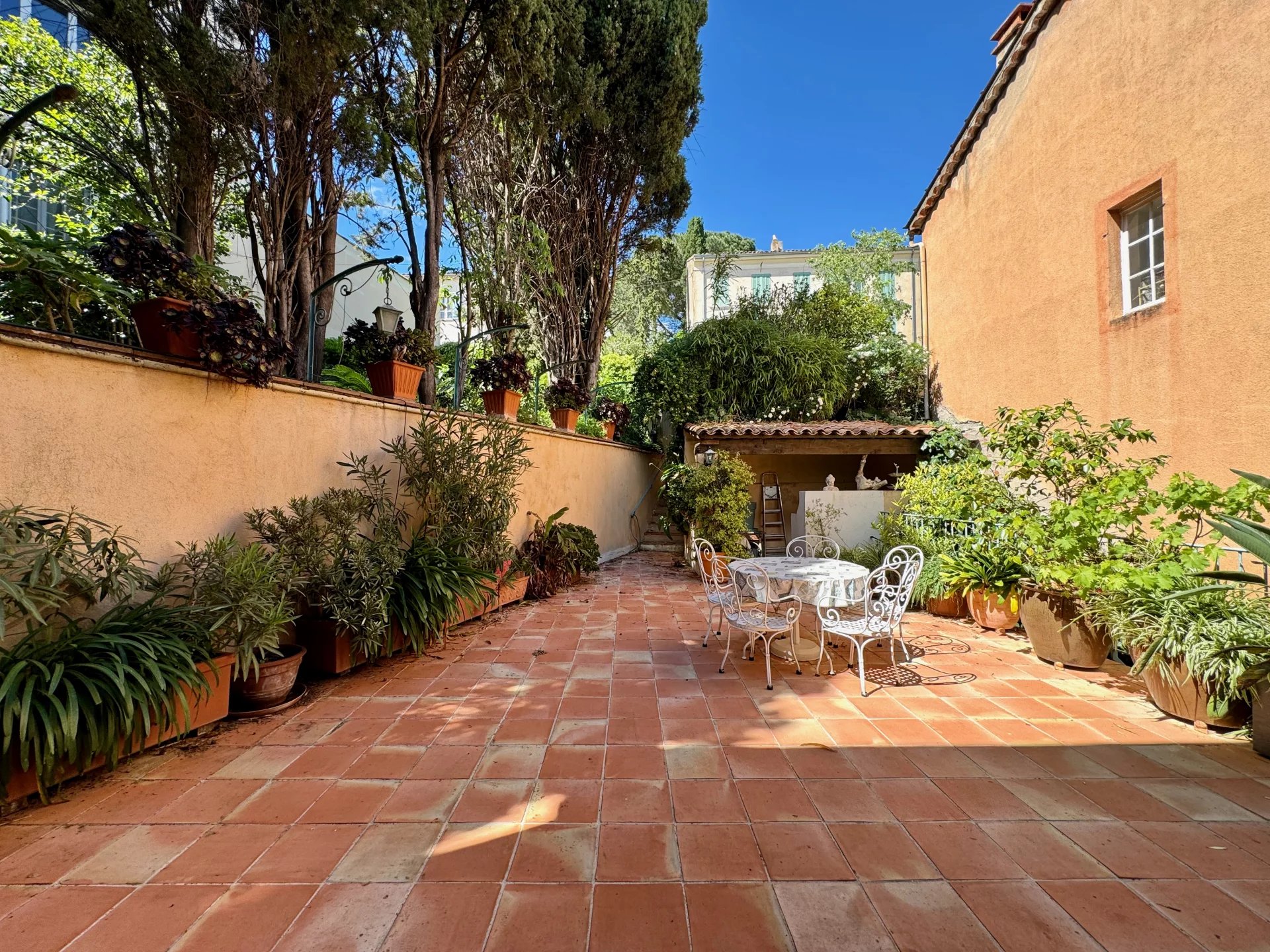 Grimaud, Provence-Alpes-Côte d?Azur, 83310, FR, 4 Bedrooms Bedrooms, ,5 BathroomsBathrooms,Residential,For Sale,1526445