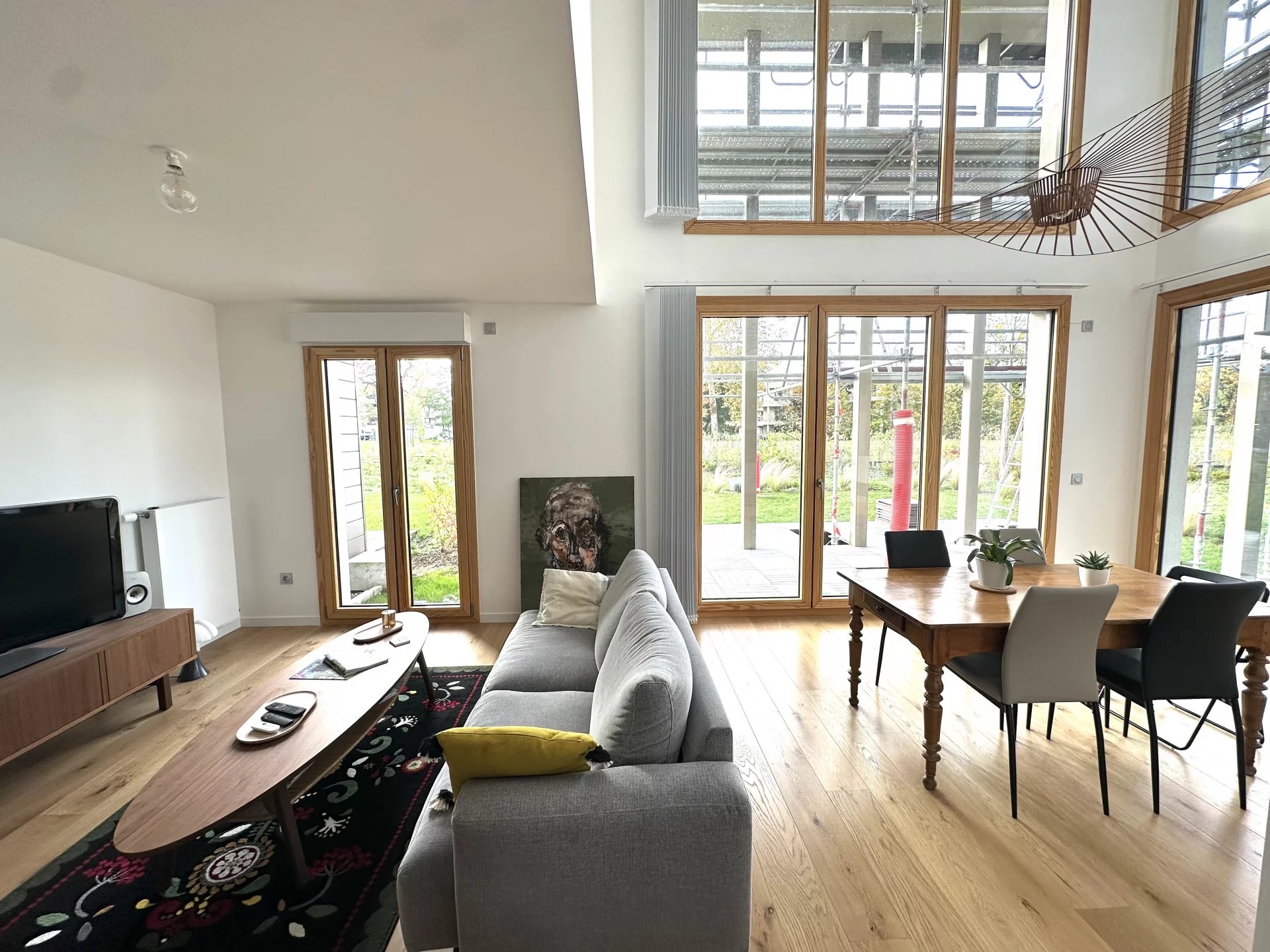 Le Vésinet, Île-de-France, 78110, FR, 2 Bedrooms Bedrooms, ,1 BathroomBathrooms,Residential,For Sale,1994507