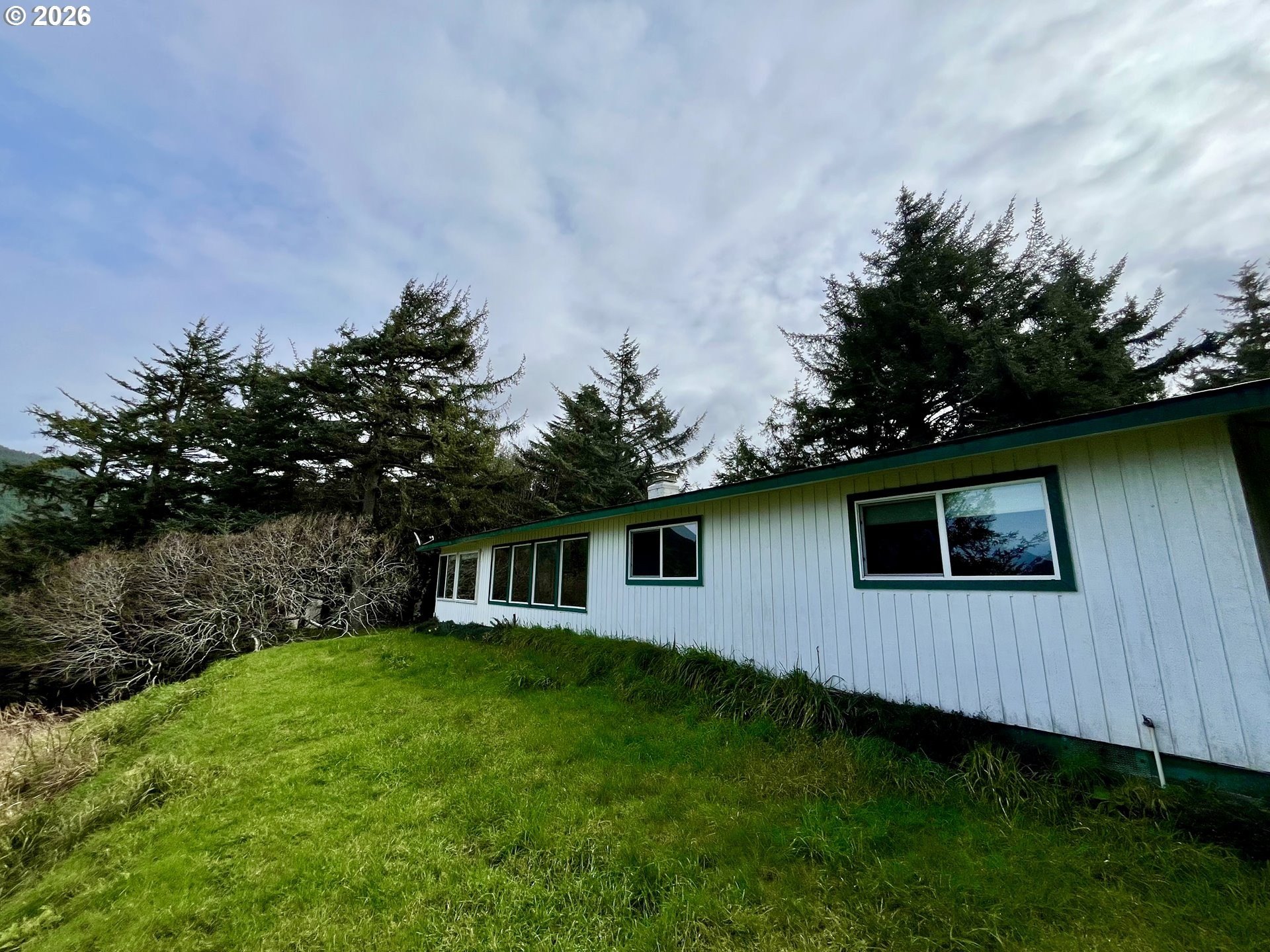 GoldBeach, Oregon, 97444, United States, 3 Bedrooms Bedrooms, ,2 BathroomsBathrooms,Residential,For Sale,2032019