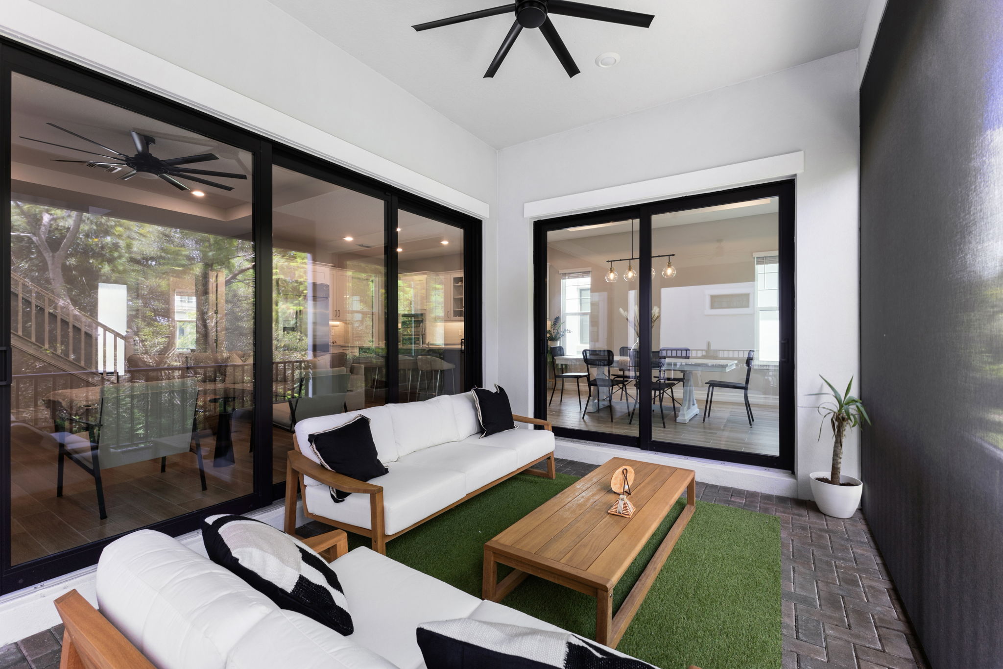 Ruskin, Florida, 33570, United States, 3 Bedrooms Bedrooms, ,3 BathroomsBathrooms,Residential,For Sale,1984449