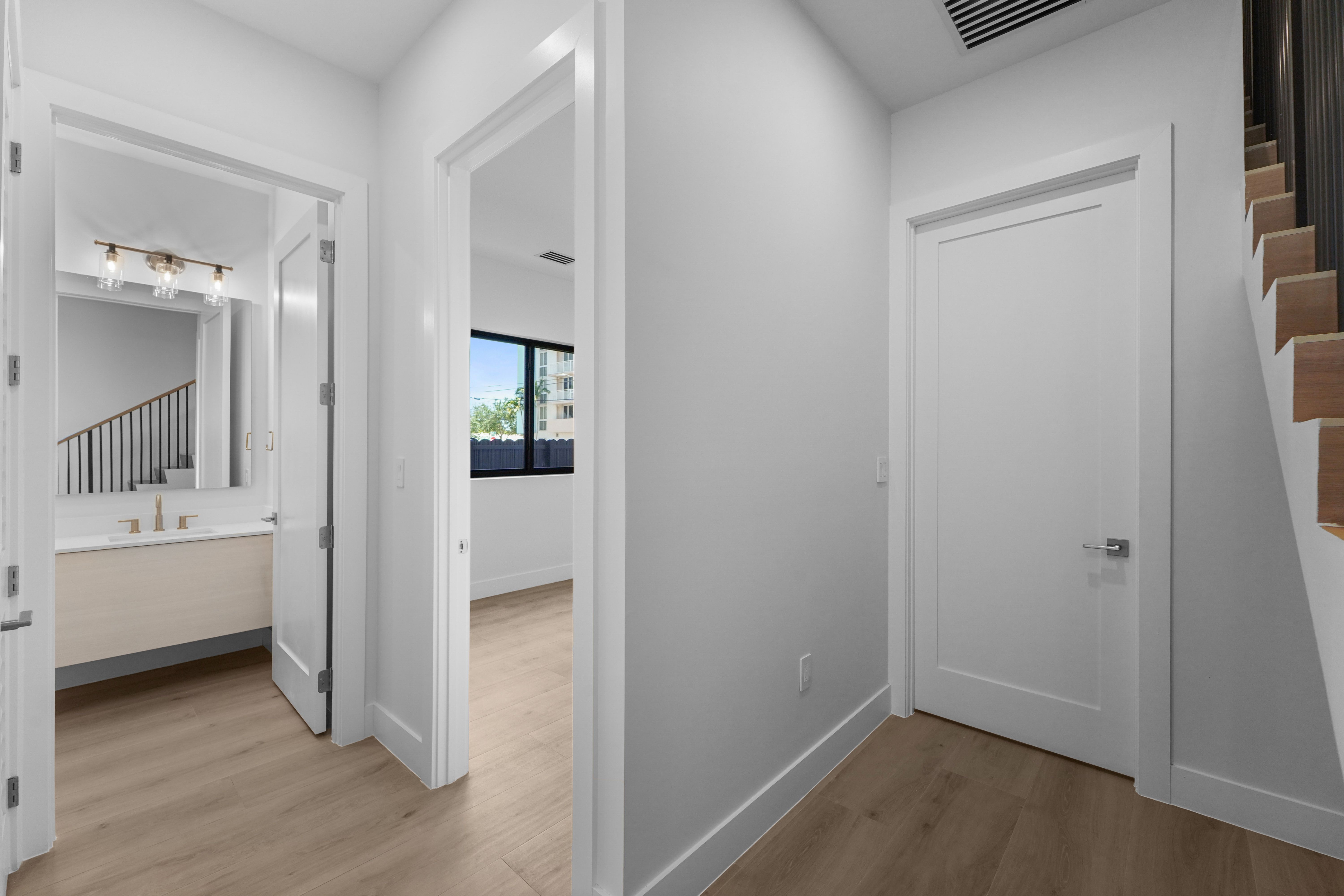  2735 SW 23rd Ter, Miami, FL, 33145 - 物件實景