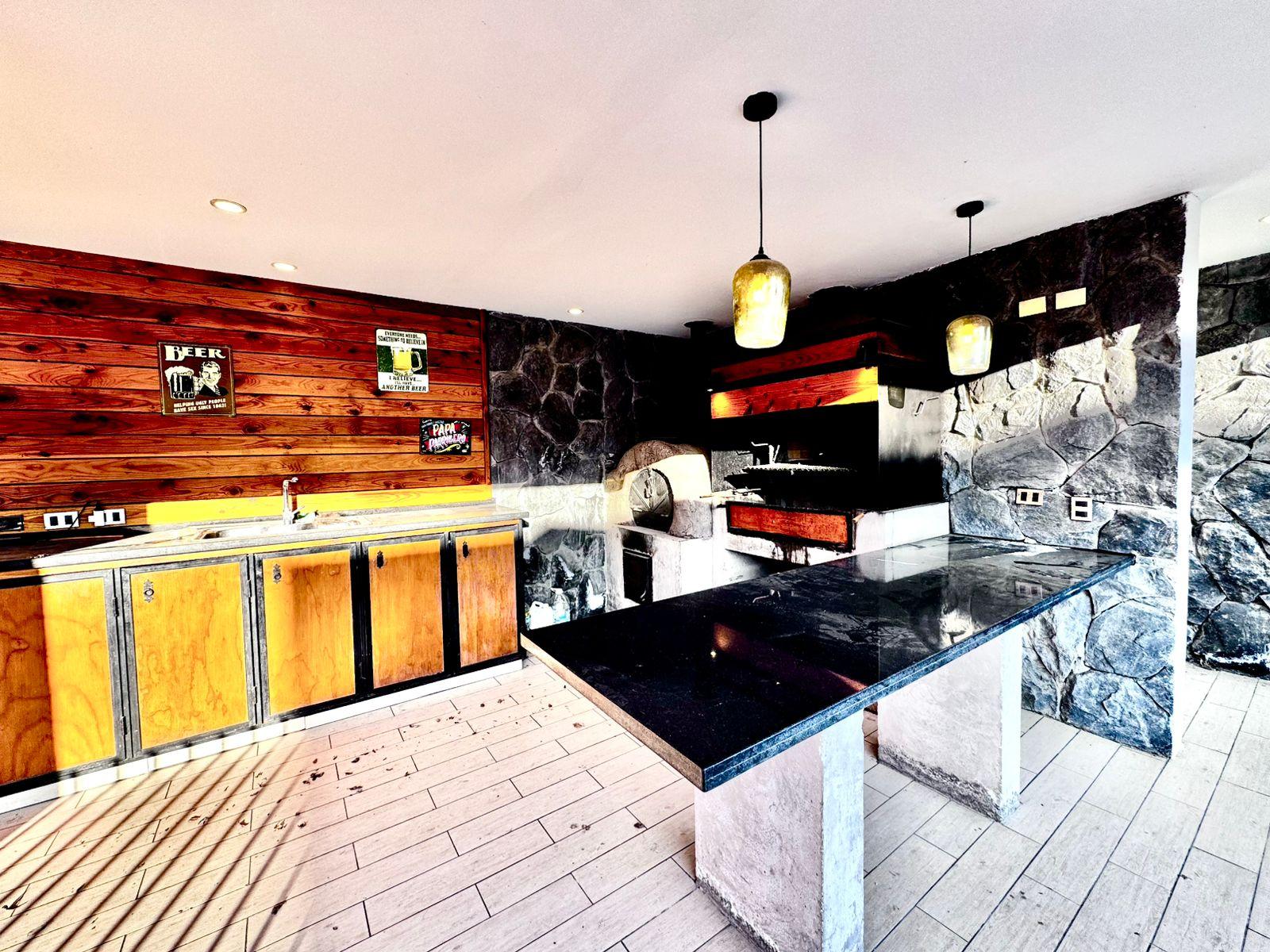 Colina, Chile, 4 Bedrooms Bedrooms, ,4 BathroomsBathrooms,Residential,For Sale,1885108
