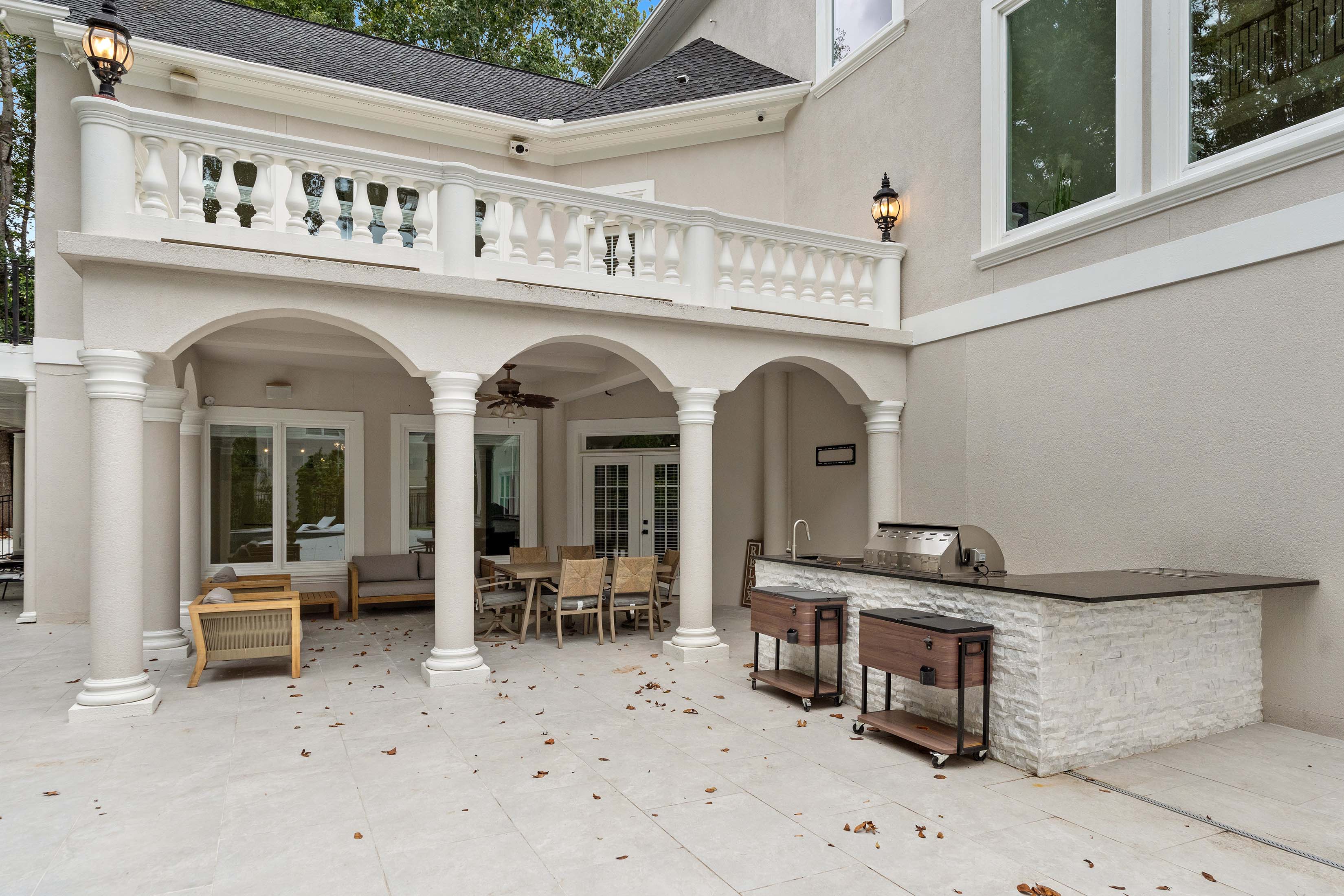  Resort-Style Living Overlooking the 13th Green and Lake - 物件實景