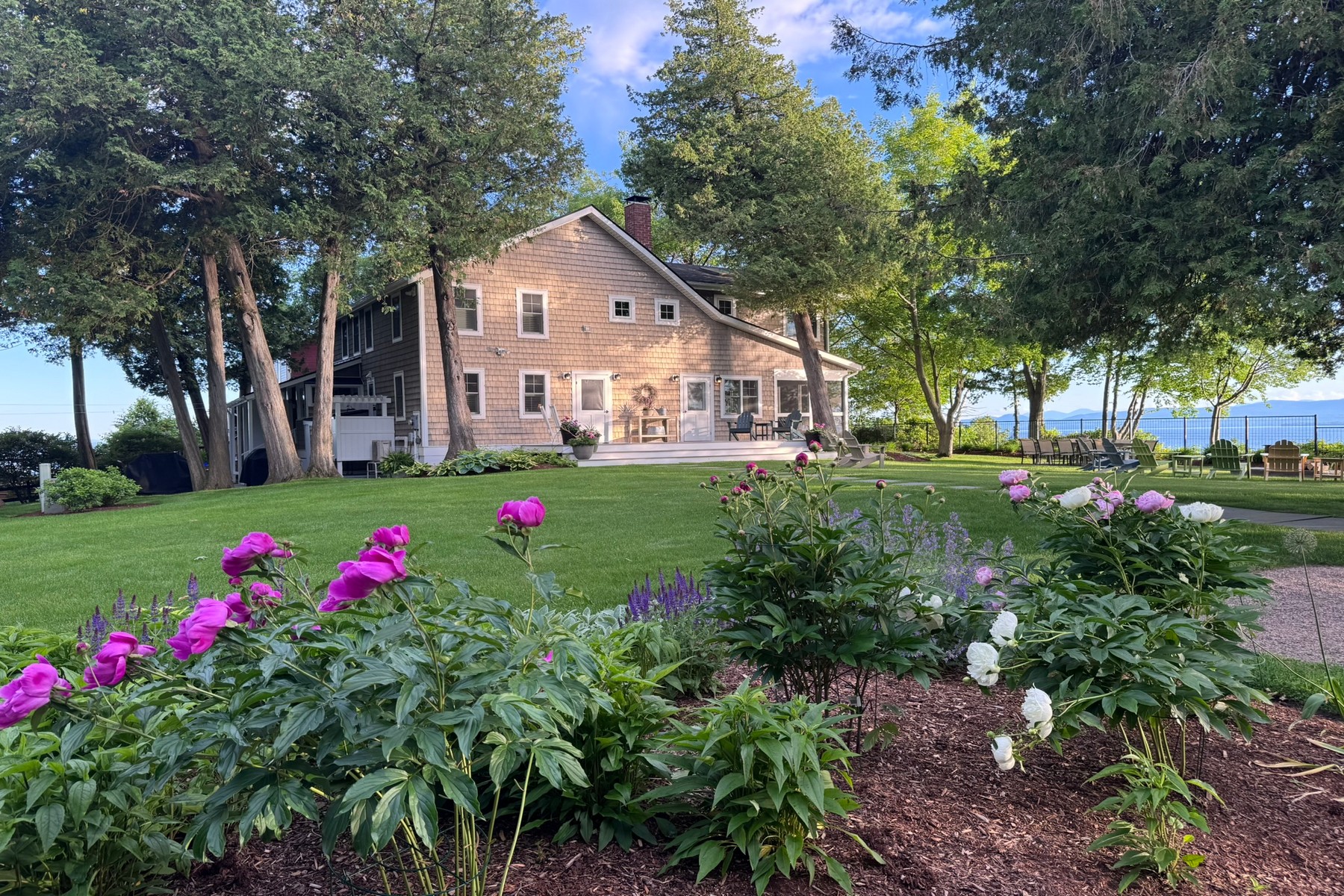 1333 Colchester Point Road - 物件實景