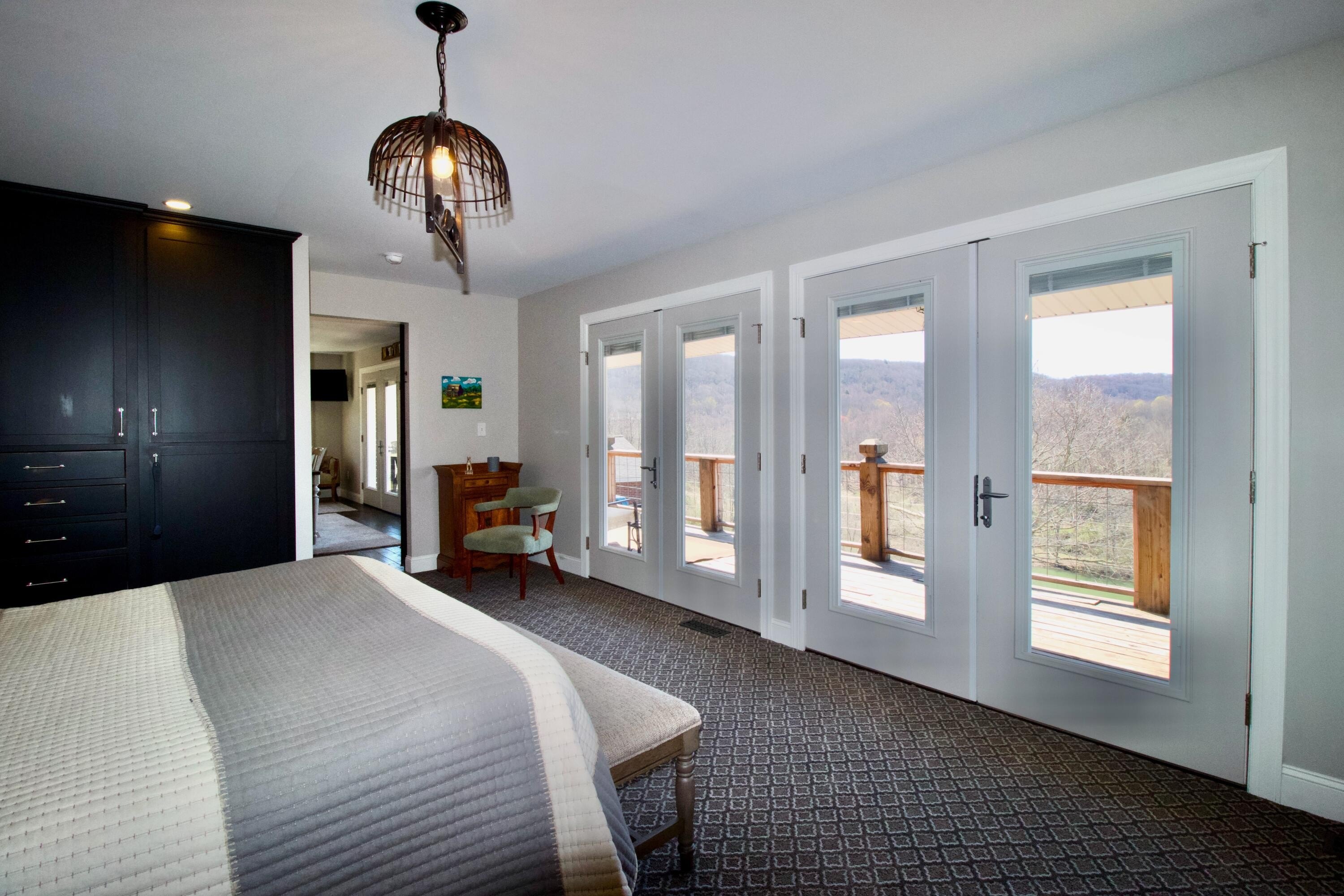 Hillsboro, West Virginia, 24946, United States, 4 Bedrooms Bedrooms, ,3 BathroomsBathrooms,Residential,For Sale,1786403