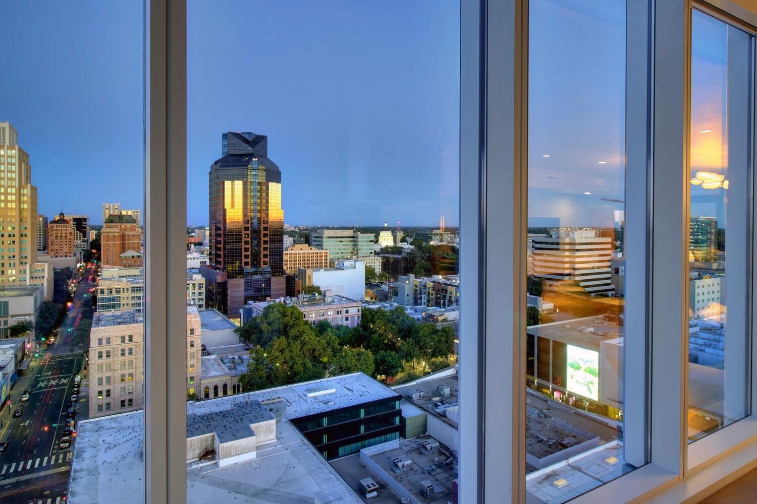 Sacramento, California, 95814, United States, 3 Bedrooms Bedrooms, ,3 BathroomsBathrooms,Residential,For Sale,1838826