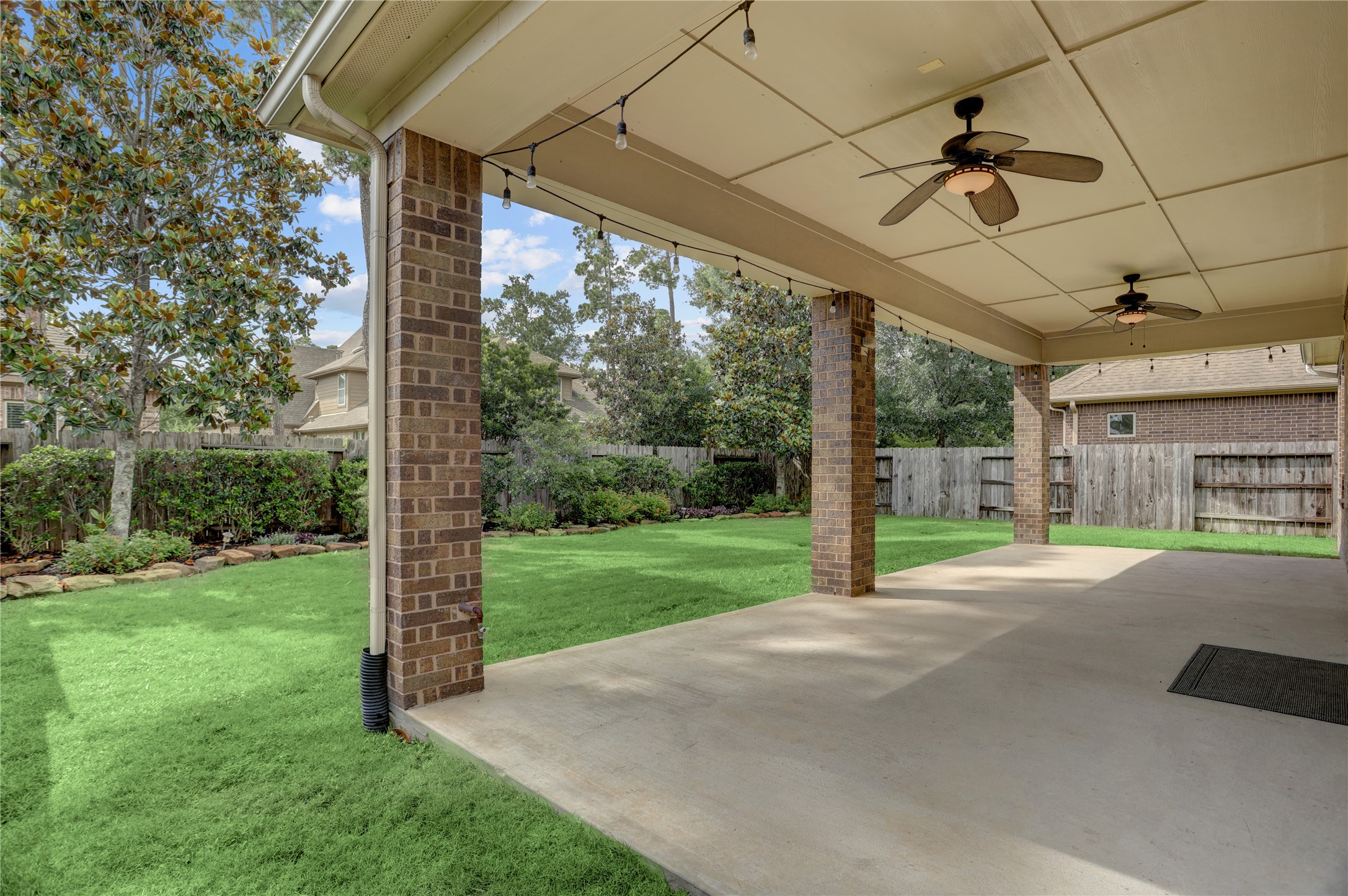 17319 Blanton Forest Drive - 物件實景